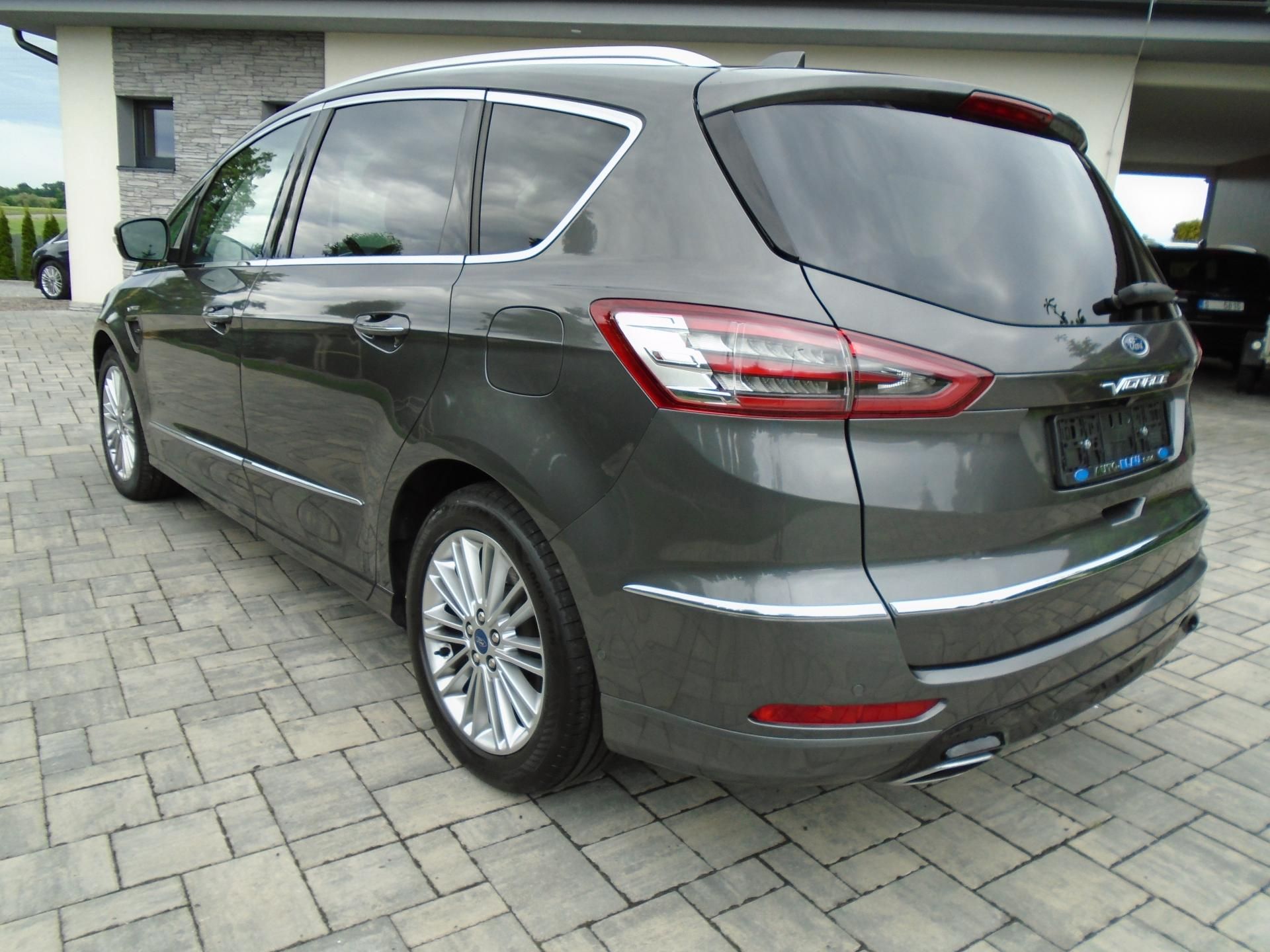 Ford S-MAX, 2,0EcoBlue 140kW Vignale 8AT - fotka 3