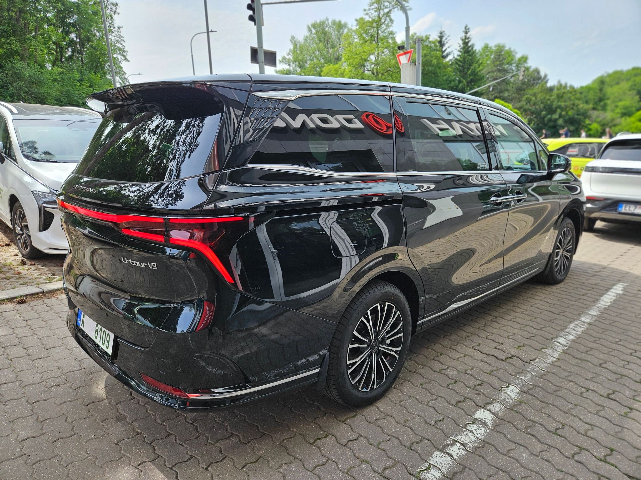 Dongfeng U-Tour, DONGFENG U-TOUR V9 - fotka 5