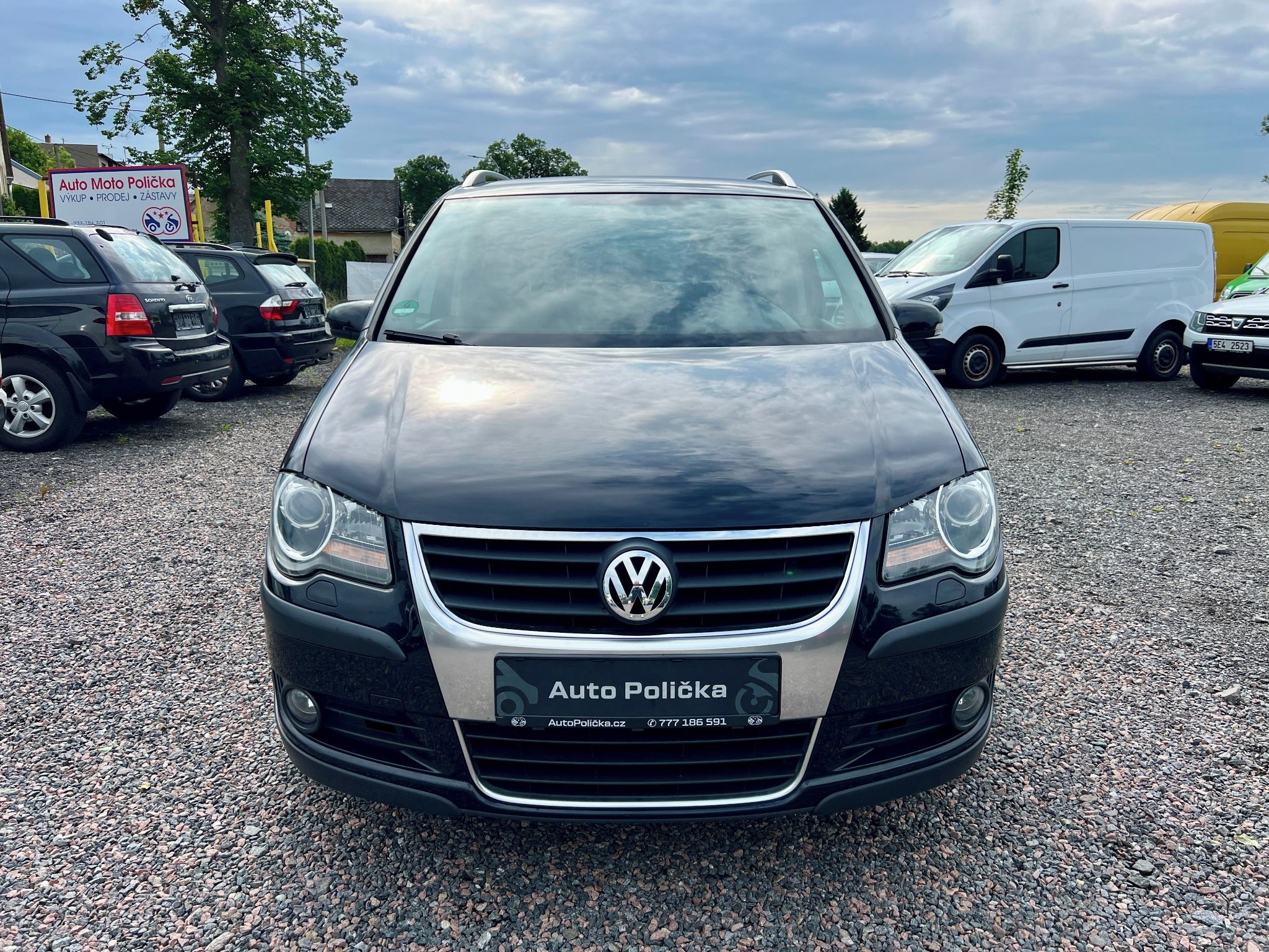 Volkswagen Touran, Cross 1.4 TSI 125 kW DSG - fotka 3