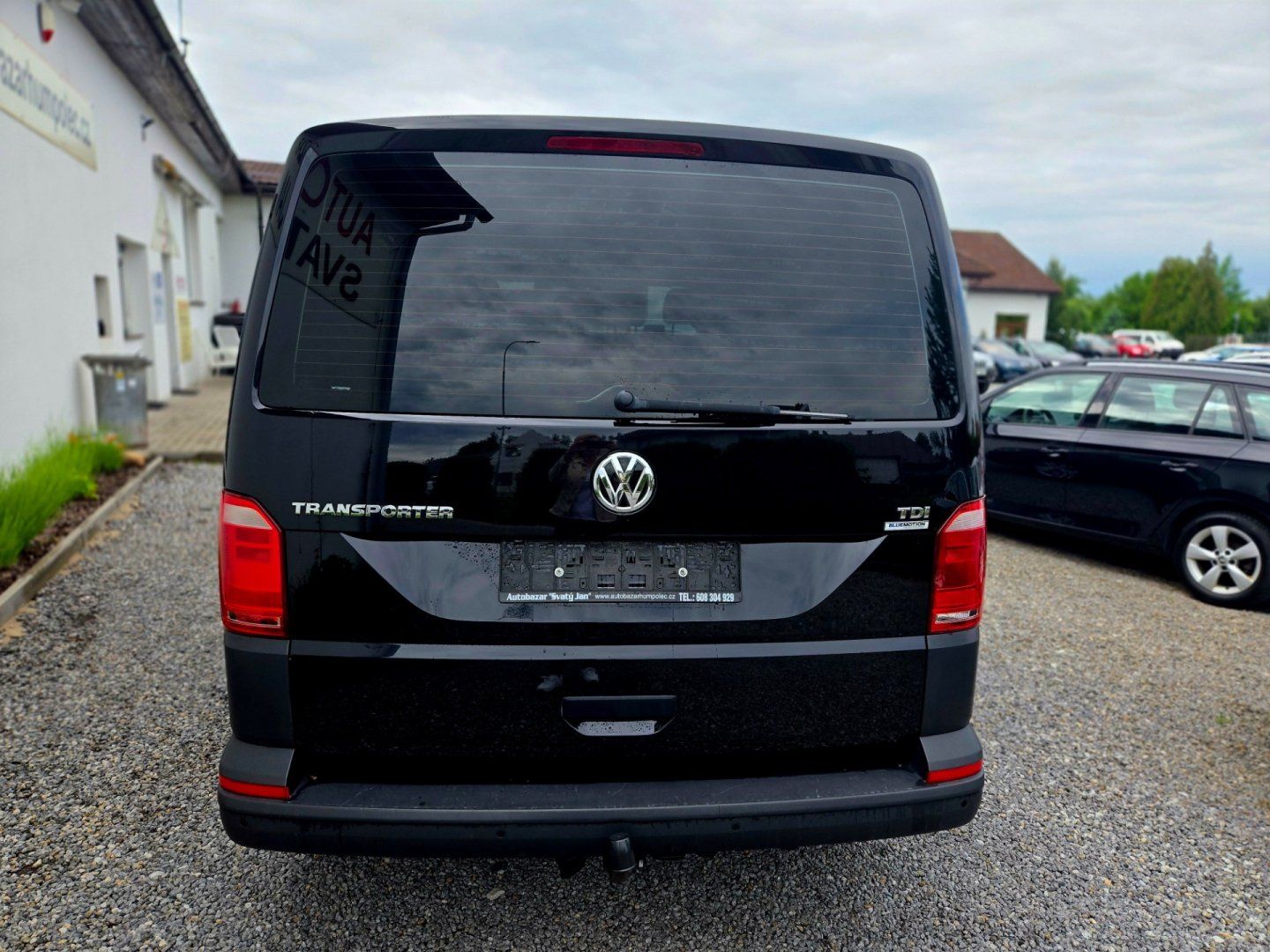 Volkswagen Transporter, 2.0 TDI Long,9míst,92tis.km - fotka 5