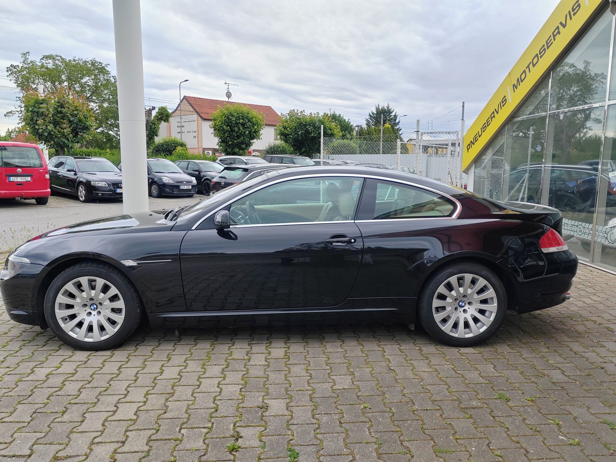 BMW Řada 6, 645CI,245KW,Serviska, TOP STAV - fotka 3