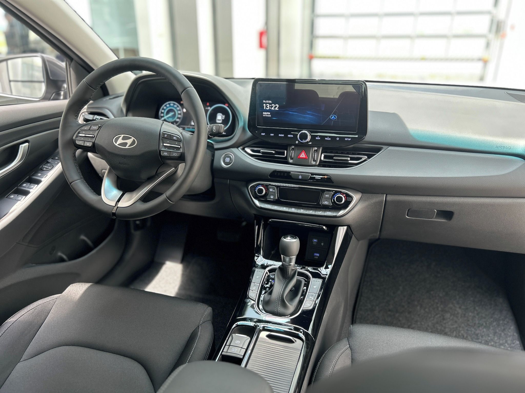 Hyundai i30, 1.5 TGDI DCT STYLE - fotka 5