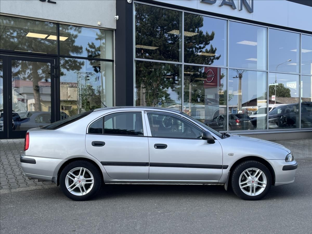 Mitsubishi Carisma, 1,9 D  Klimatizace - fotka 4