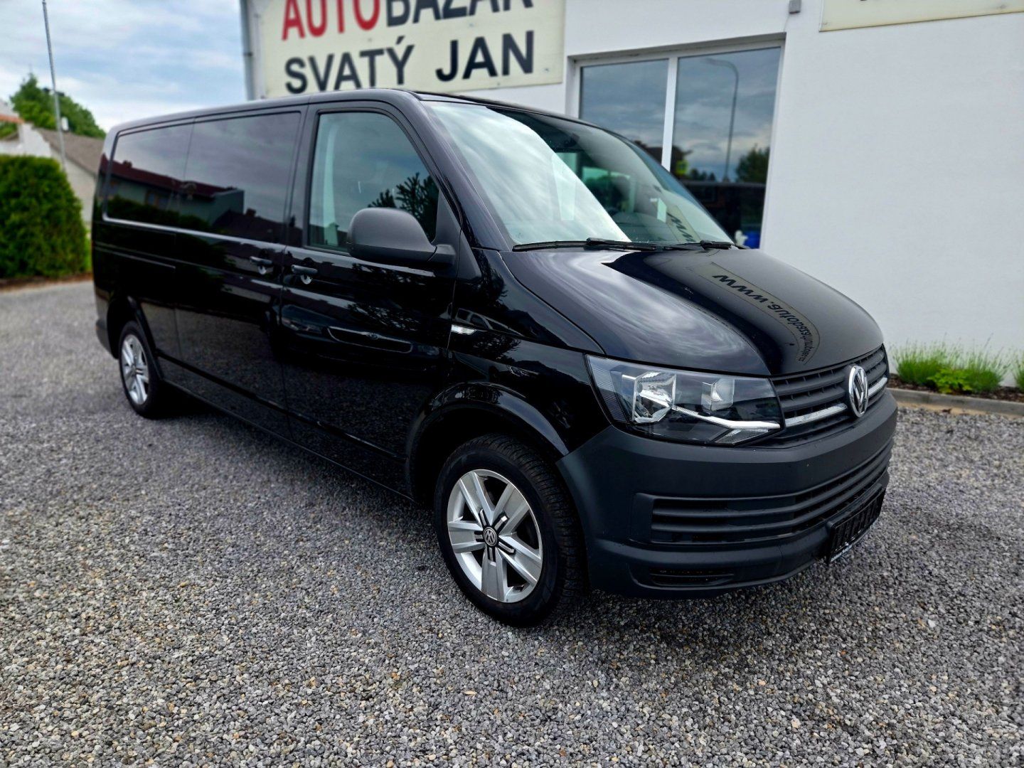 Volkswagen Transporter, 2.0 TDI Long,9míst,92tis.km - fotka 2
