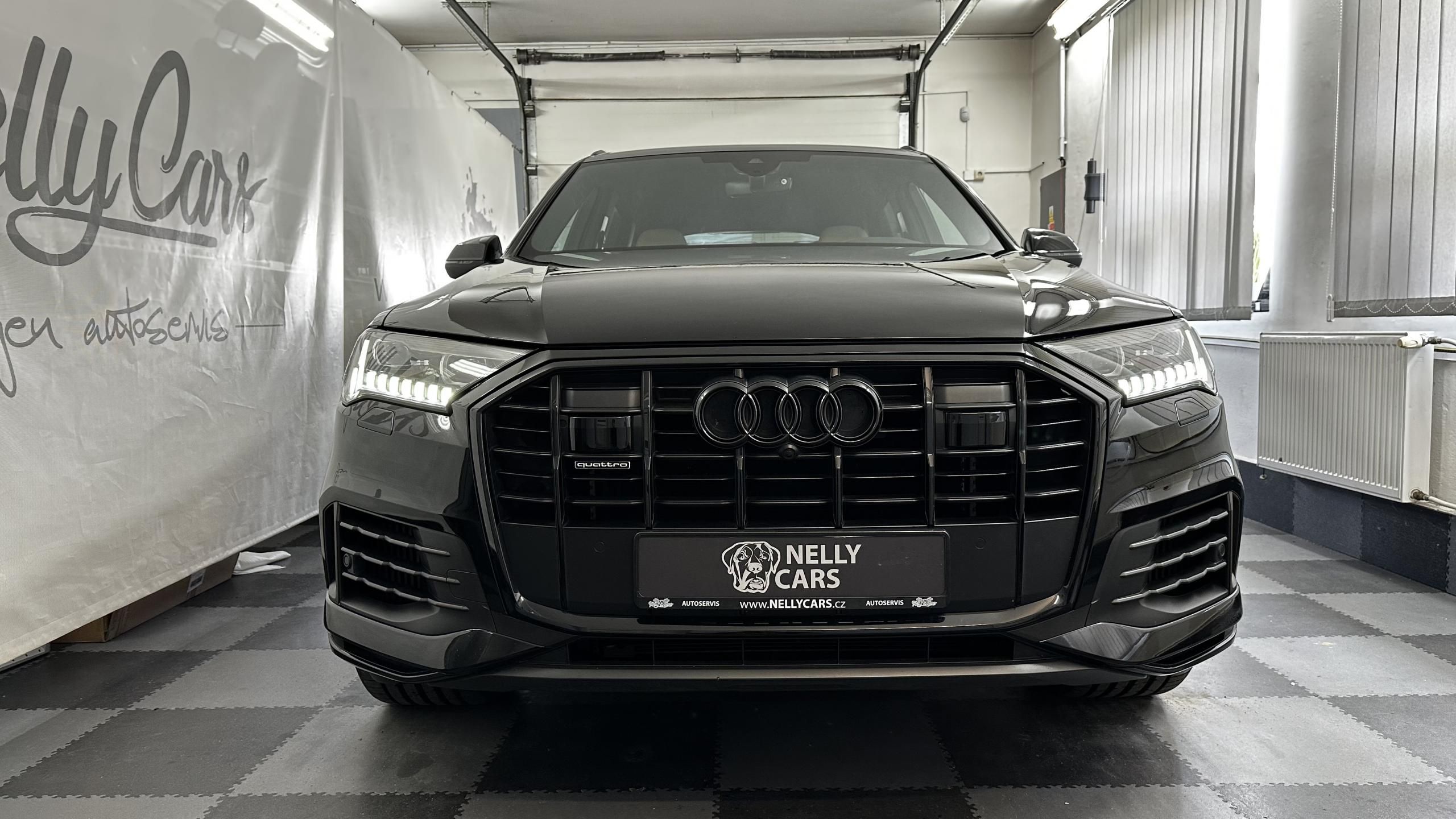 Audi Q7, 55TFSI E (plug-in hybrid) - fotka 2