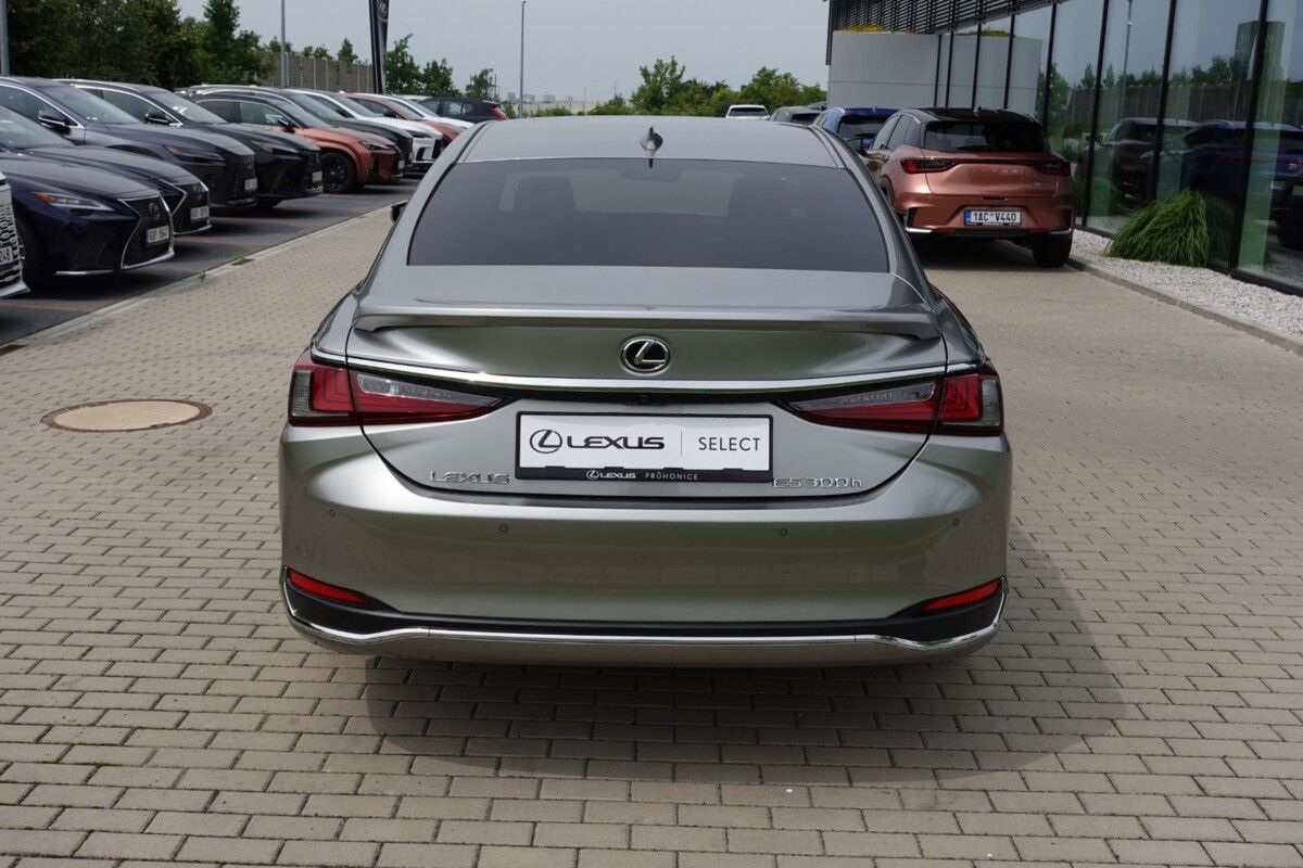 Lexus ES 300h, ZLEVNĚNO 2,5 HSD LIMITED EDITI - fotka 6