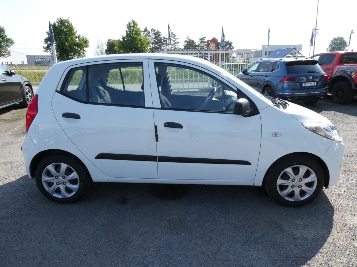 Hyundai i10, 1,0 51kW KLIMA,serviska - fotka 2