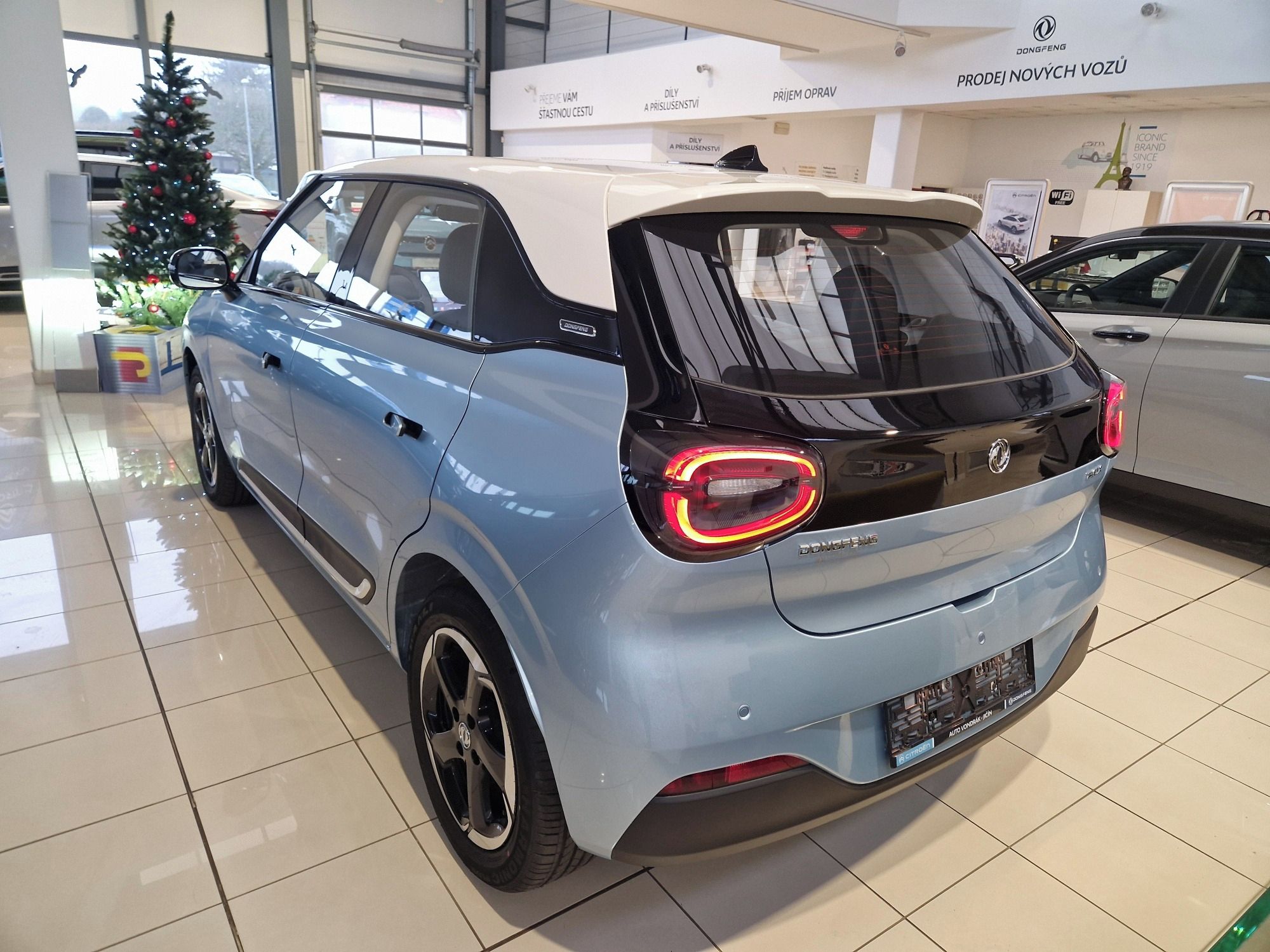 Dongfeng Box, Výbava E2, baterie 43kWh - fotka 4