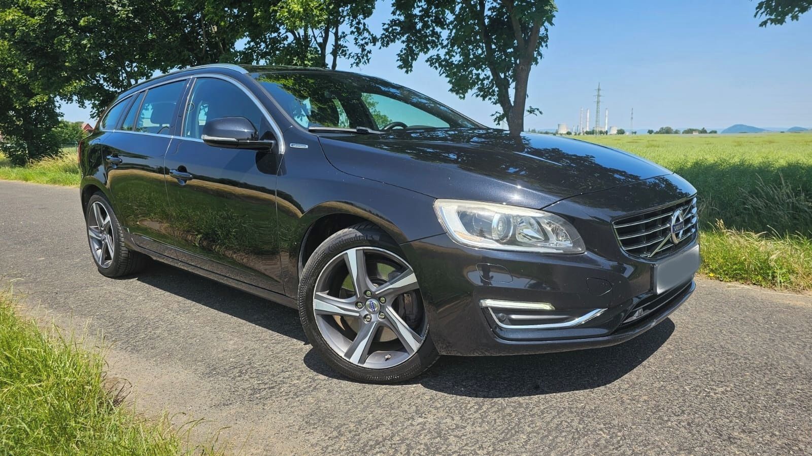 Volvo V60, Volvo V60 2.4 D6 158 kW HYBRID