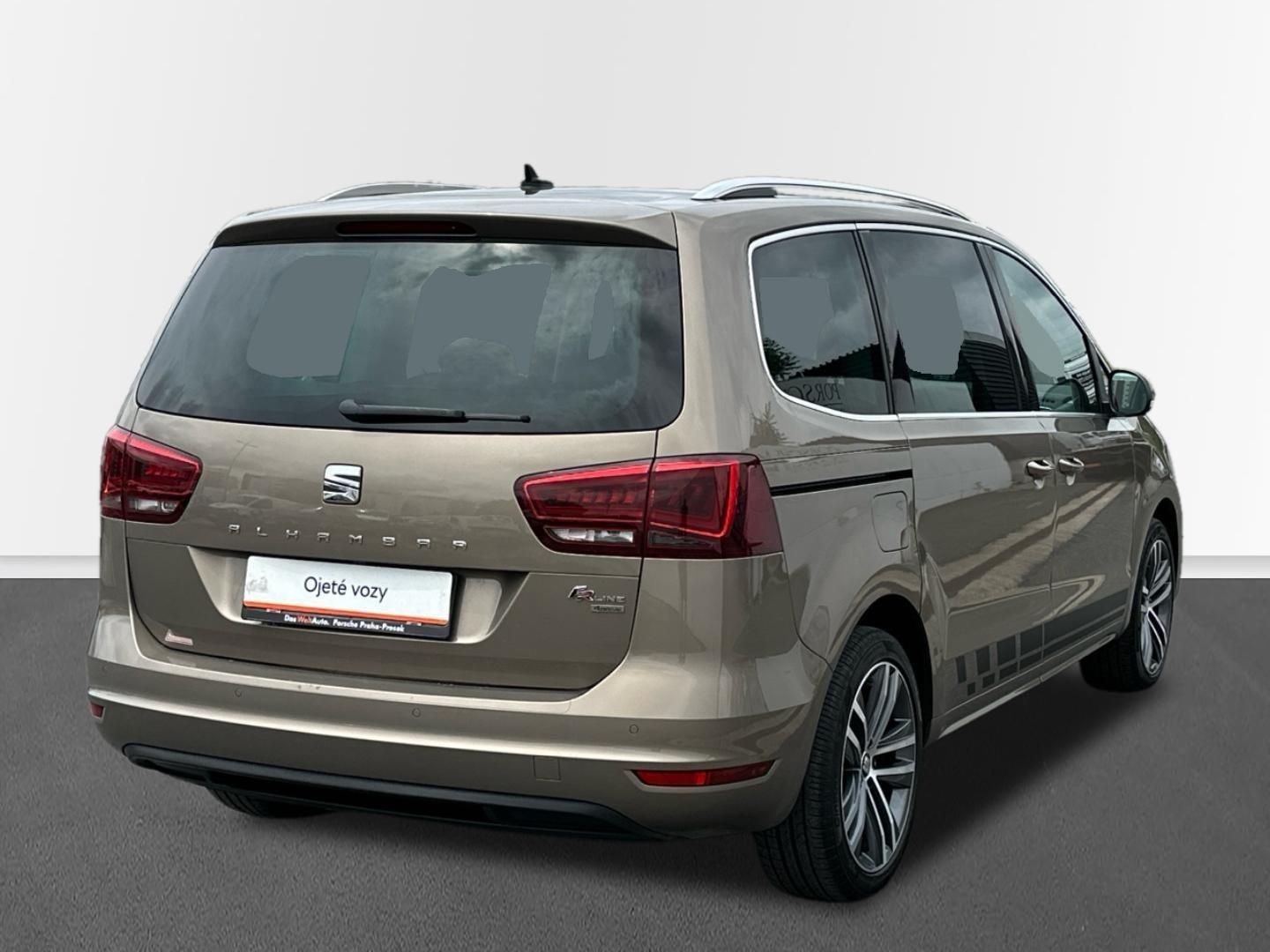 Seat Alhambra, 2,0 TDI 135kW FR DSG 4motion - fotka 2