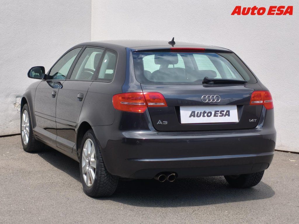 Audi A3, 1.4 TFSi,Attraction,kůže - fotka 6