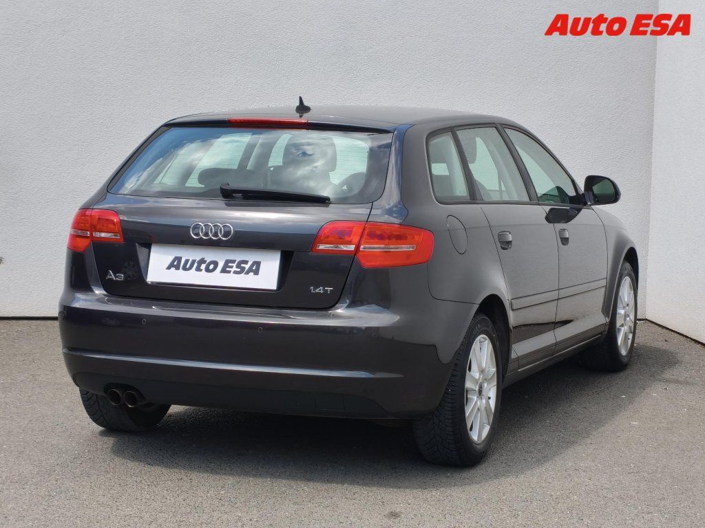 Audi A3, 1.4 TFSi,Attraction,kůže - fotka 4