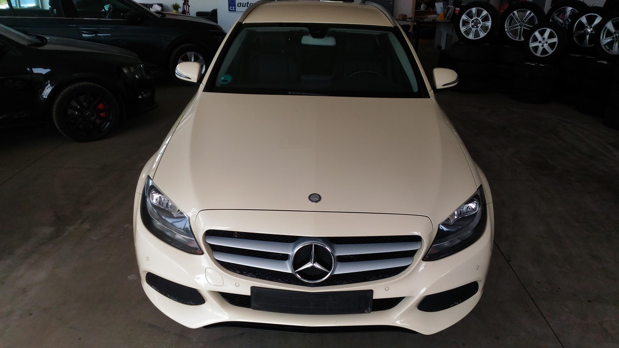 Mercedes-Benz Třídy C, 220D,125KW,4M.ALU,AUTOMAT - fotka 2