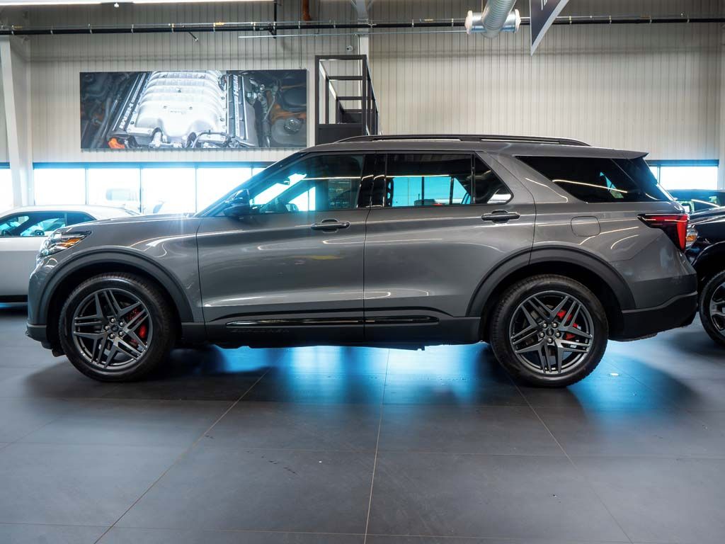 Ford Explorer, 3.0 ST 4WD 21Alu, B&O 980W - fotka 2