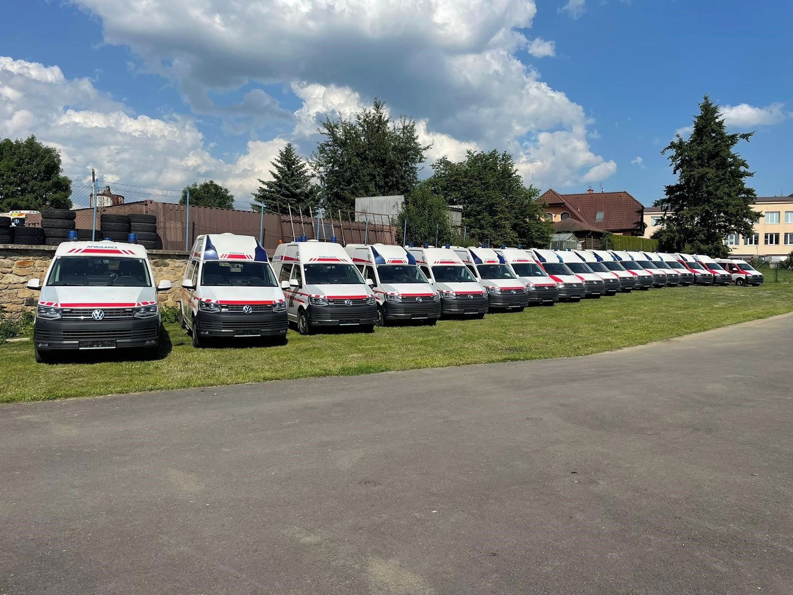 Volkswagen Transporter, Sanitní vozy - fotka 2