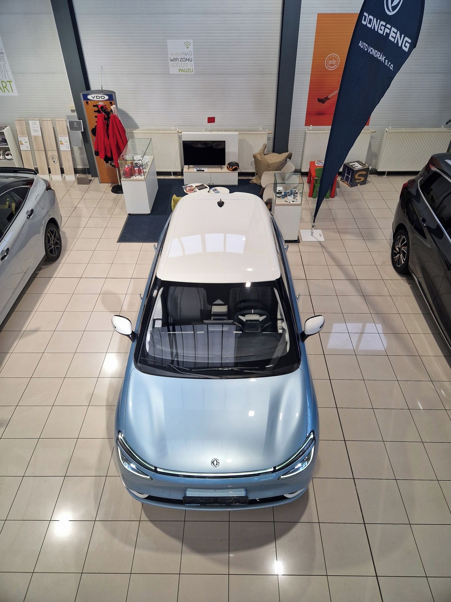 Dongfeng Box, Výbava E2, baterie 43kWh - fotka 5