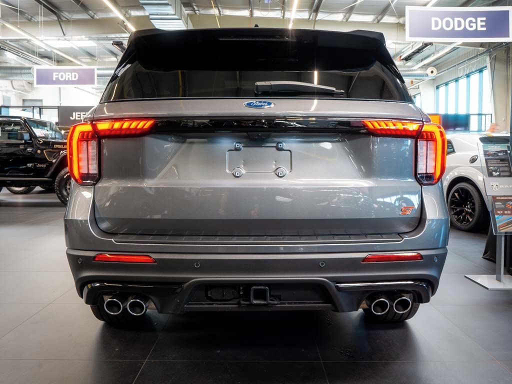 Ford Explorer, 3.0 ST 4WD 21Alu, B&O 980W - fotka 5