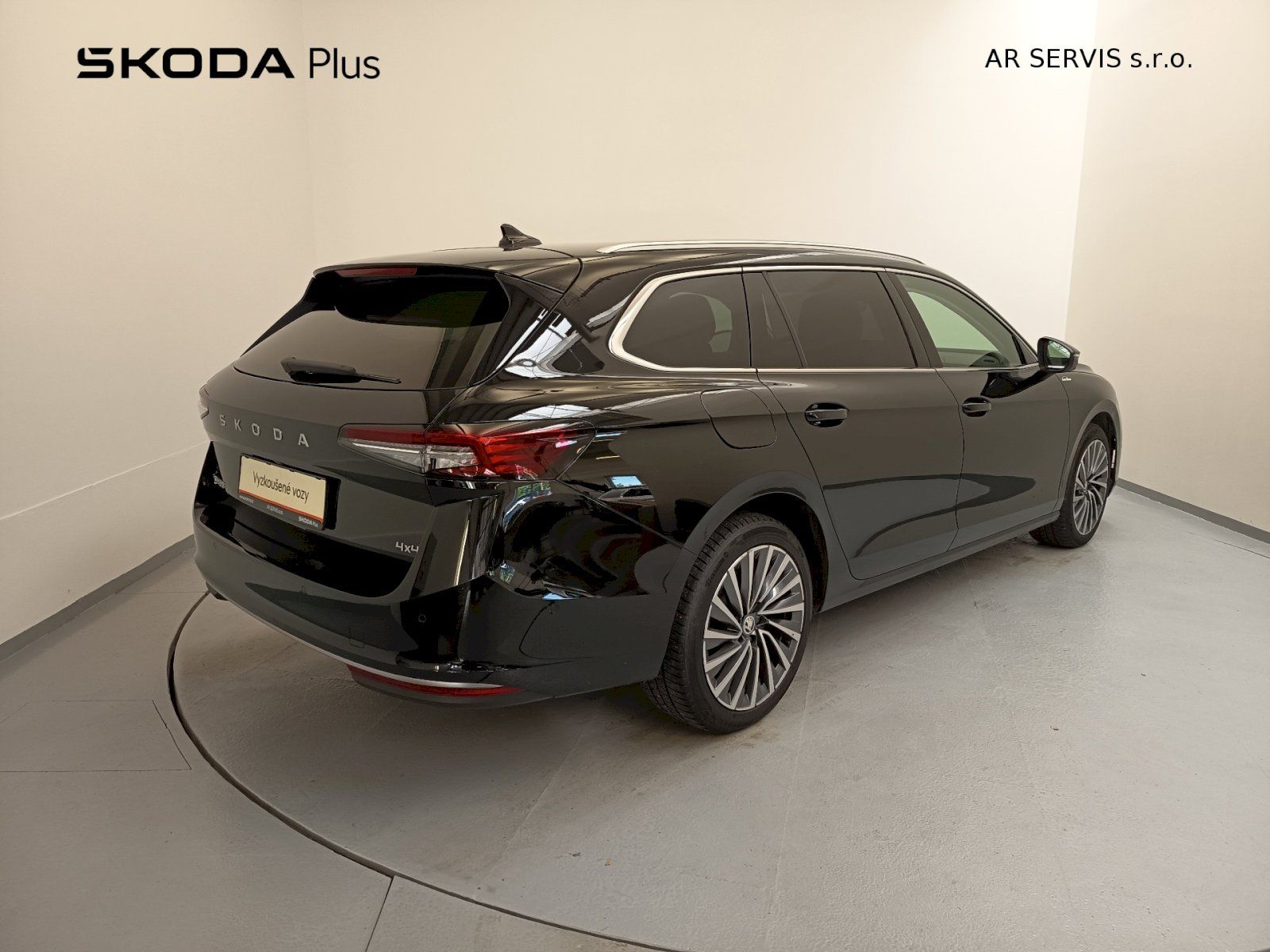 Škoda Superb, COMBI L&K, 2.0TDI/ 142kW, 7DSG - fotka 2