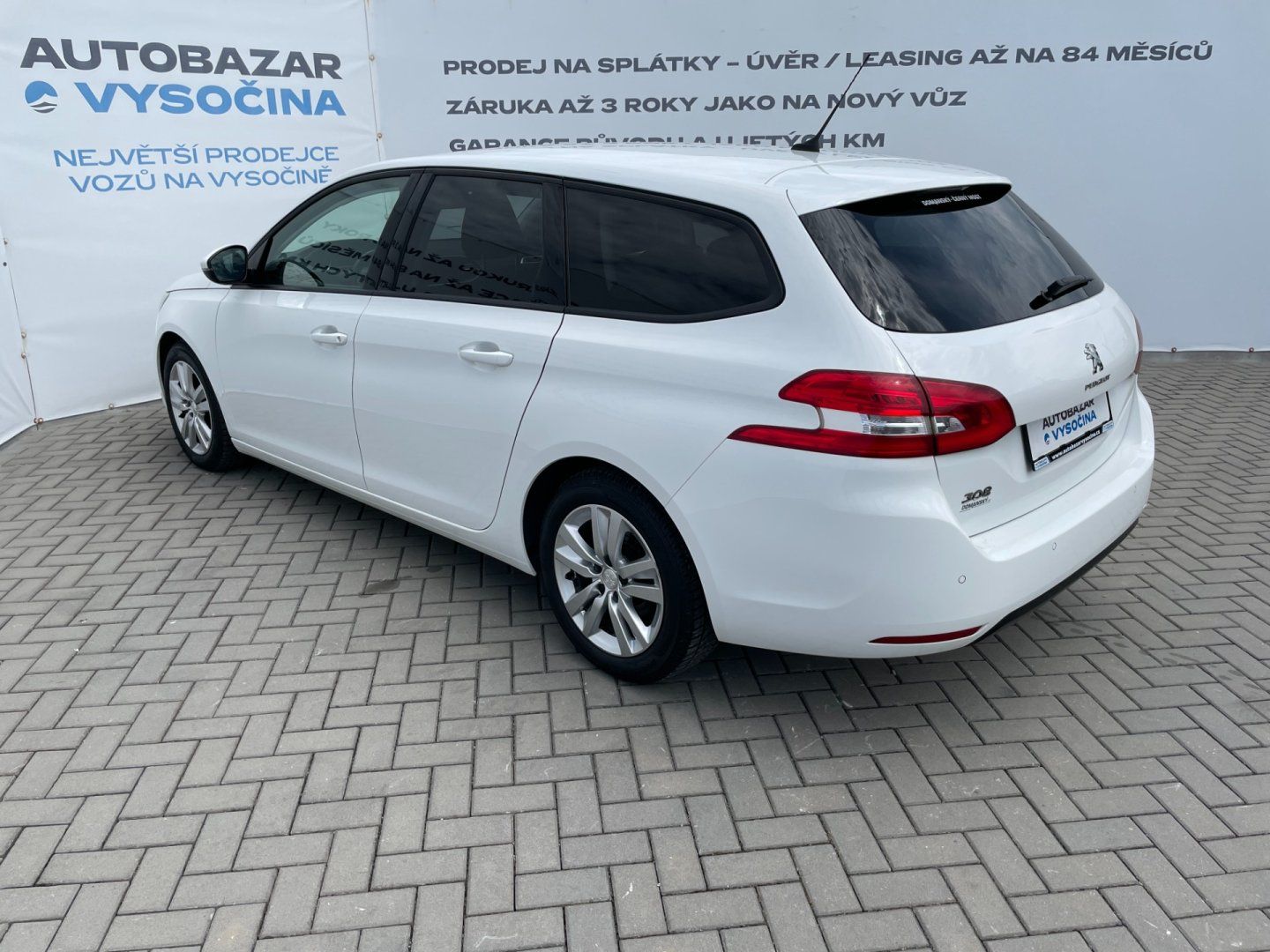 Peugeot 308, Com. 1.5HDi ČR! 1.maj.! - fotka 6