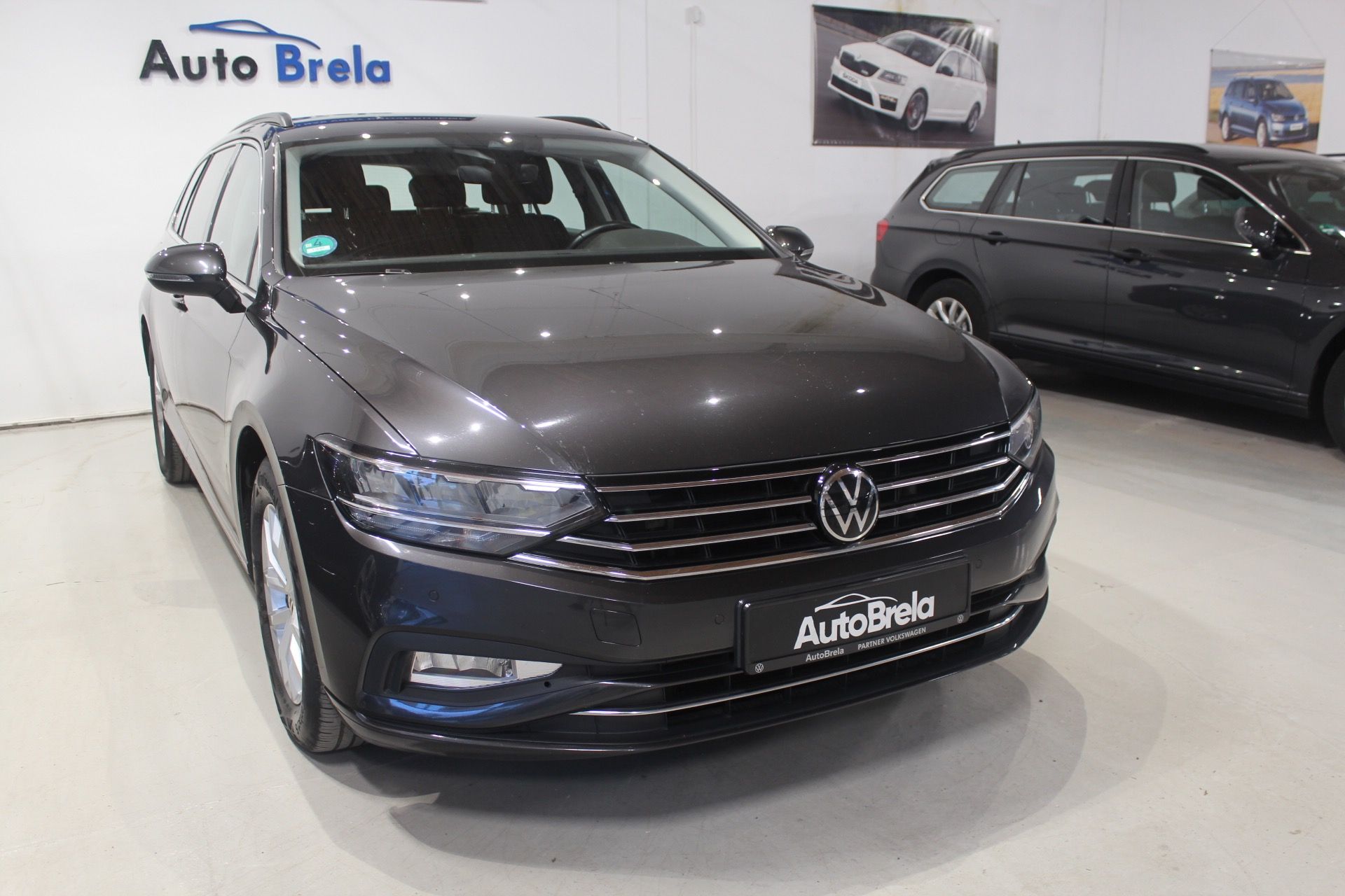 Volkswagen Passat, 2.0TDI DSG Nez. Topení LED - fotka 2