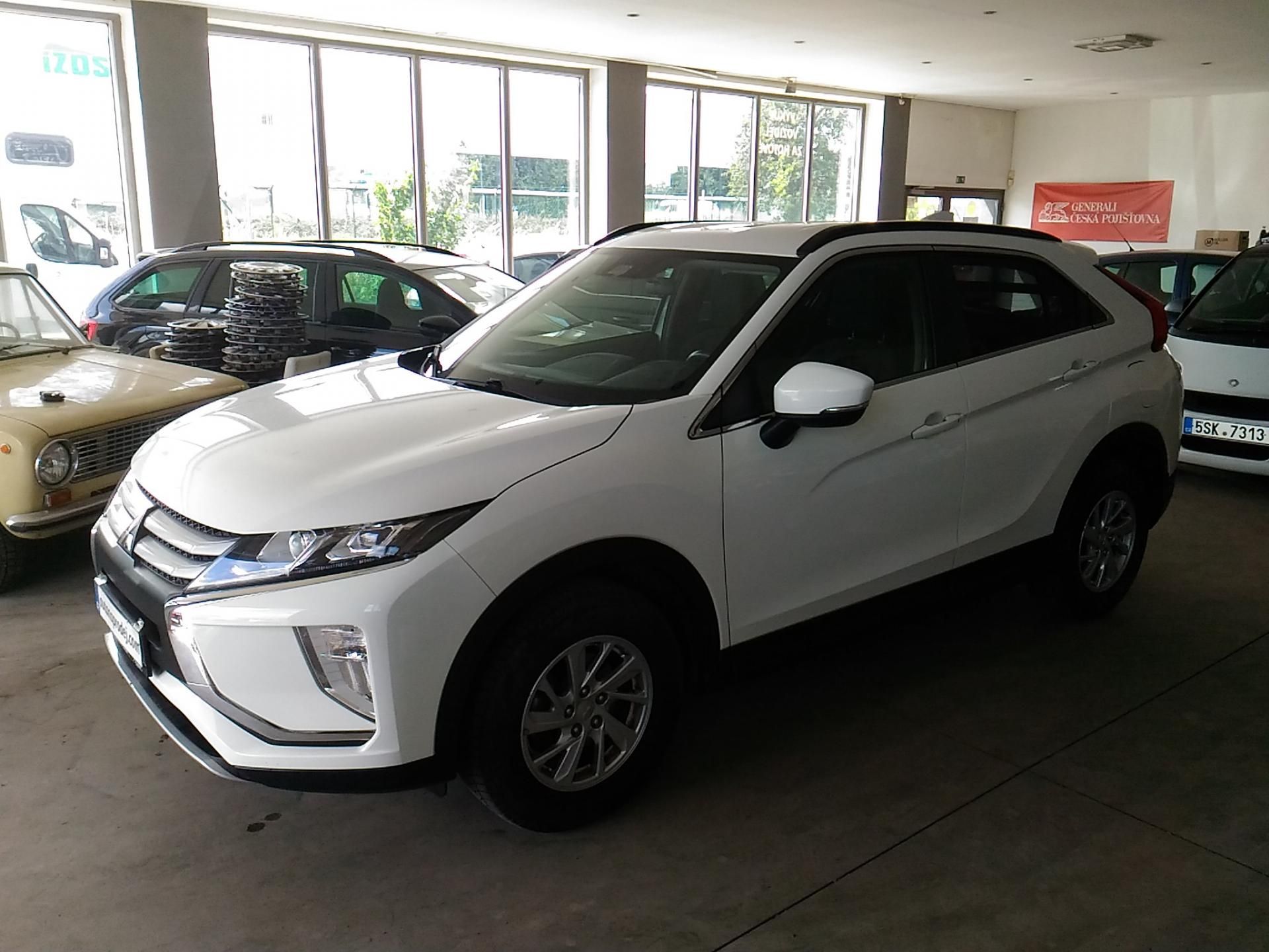 Mitsubishi Eclipse Cross, 1,5 T-MIVEC,120KW,ALU,LED,NAVI - fotka 4