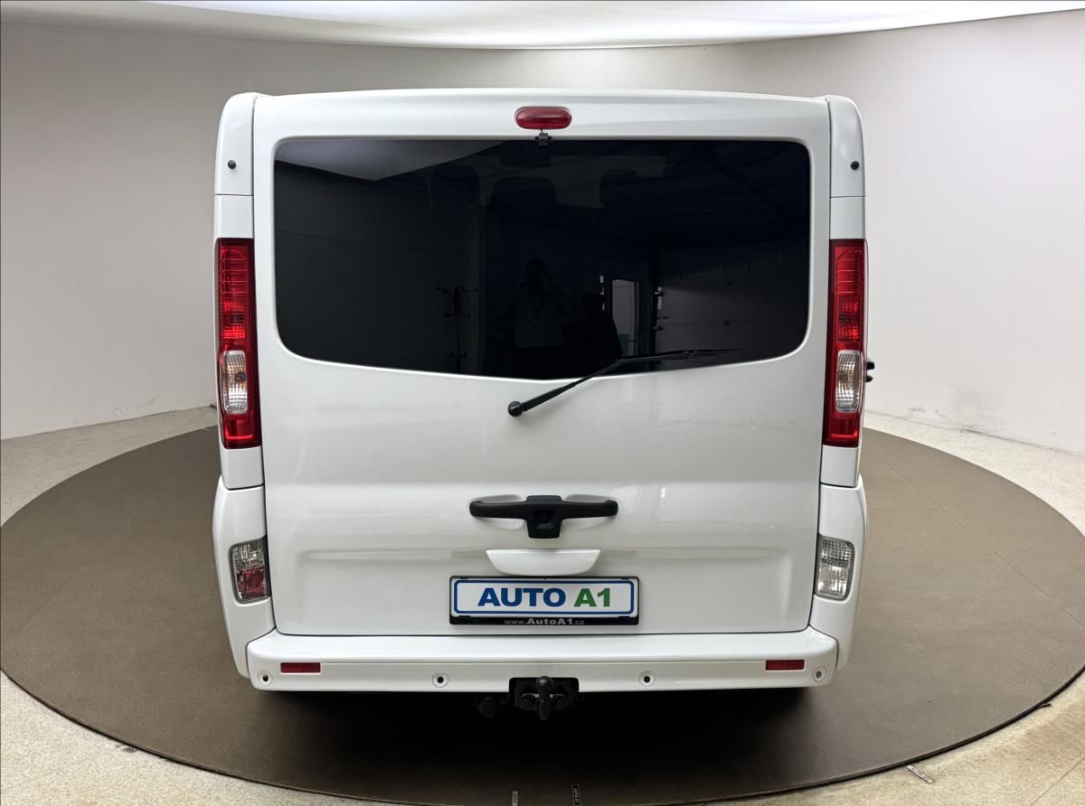 Opel Vivaro, 2,5 L2H1 WESTFALIA LIFE POSTEL - fotka 5