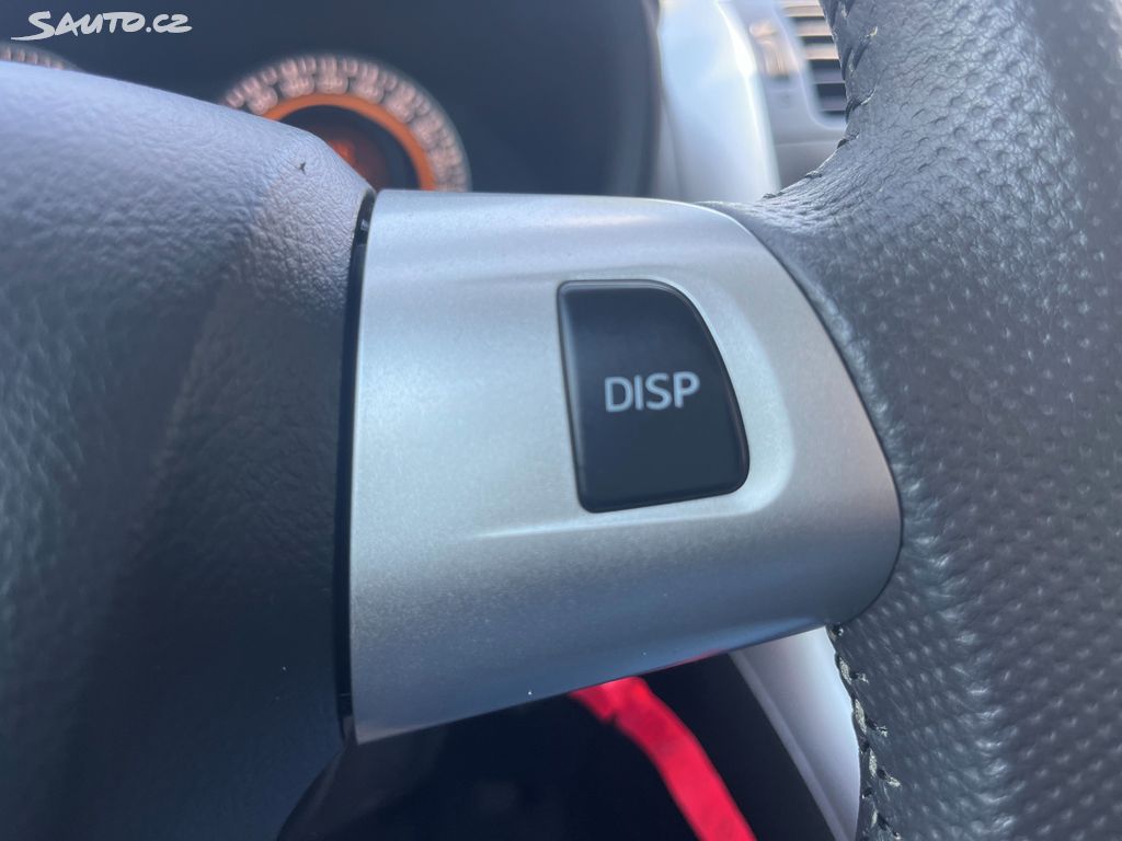 Toyota Auris, fotka 17