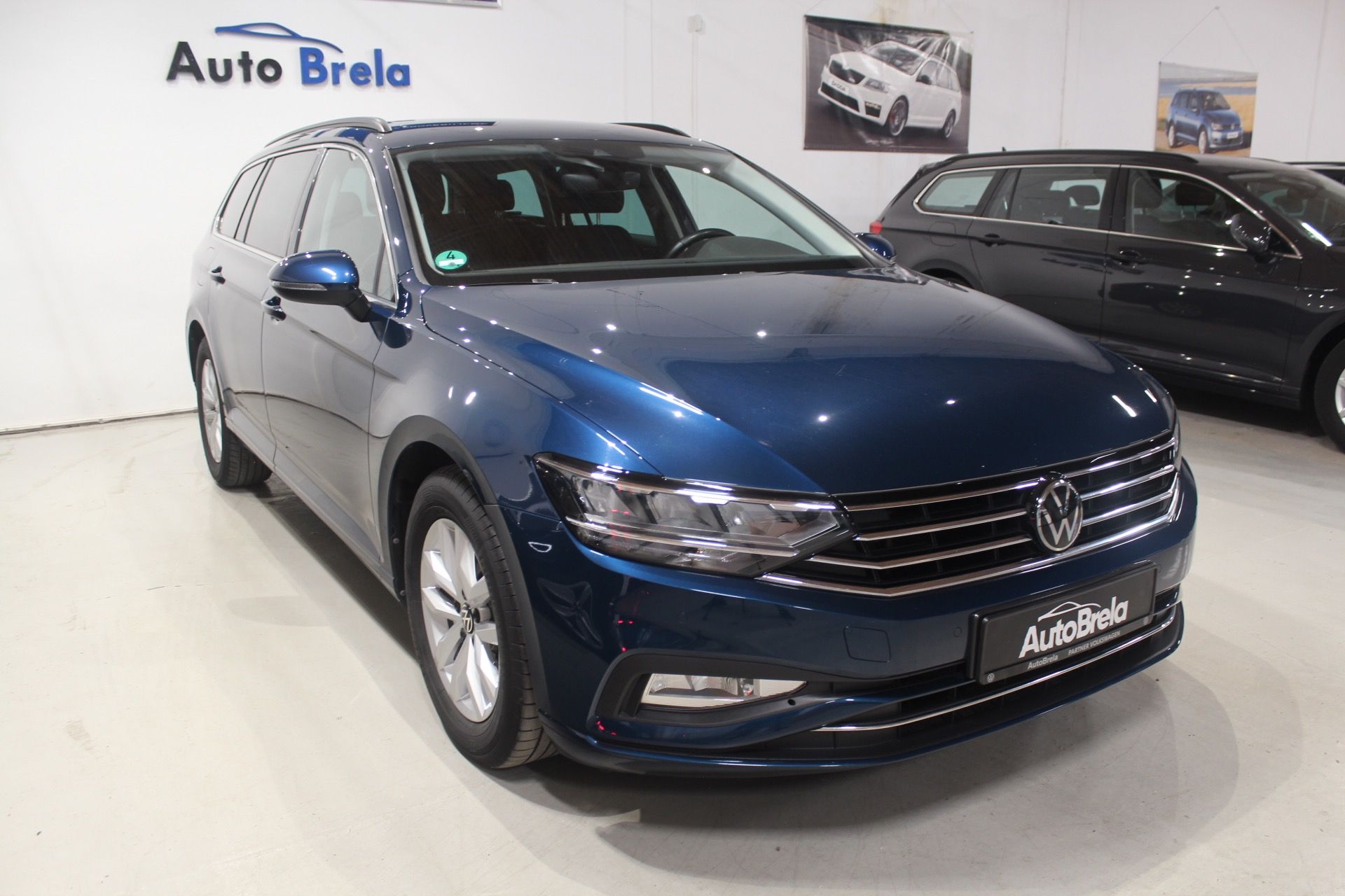 Volkswagen Passat, 2.0TDI DSG Display LED 2022