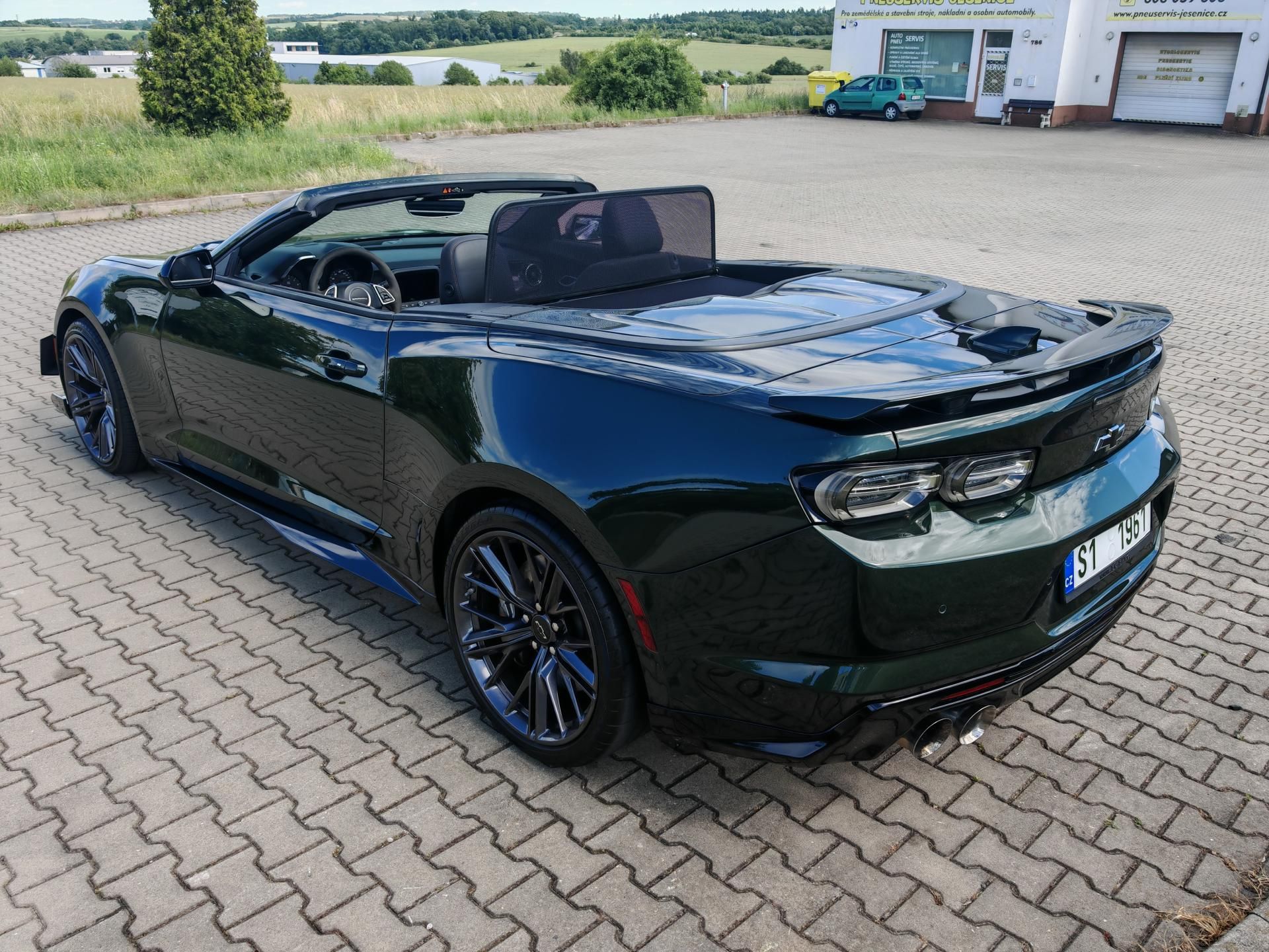 Chevrolet Camaro, ZL1 Cabrio, Manuál, Alcantara - fotka 5