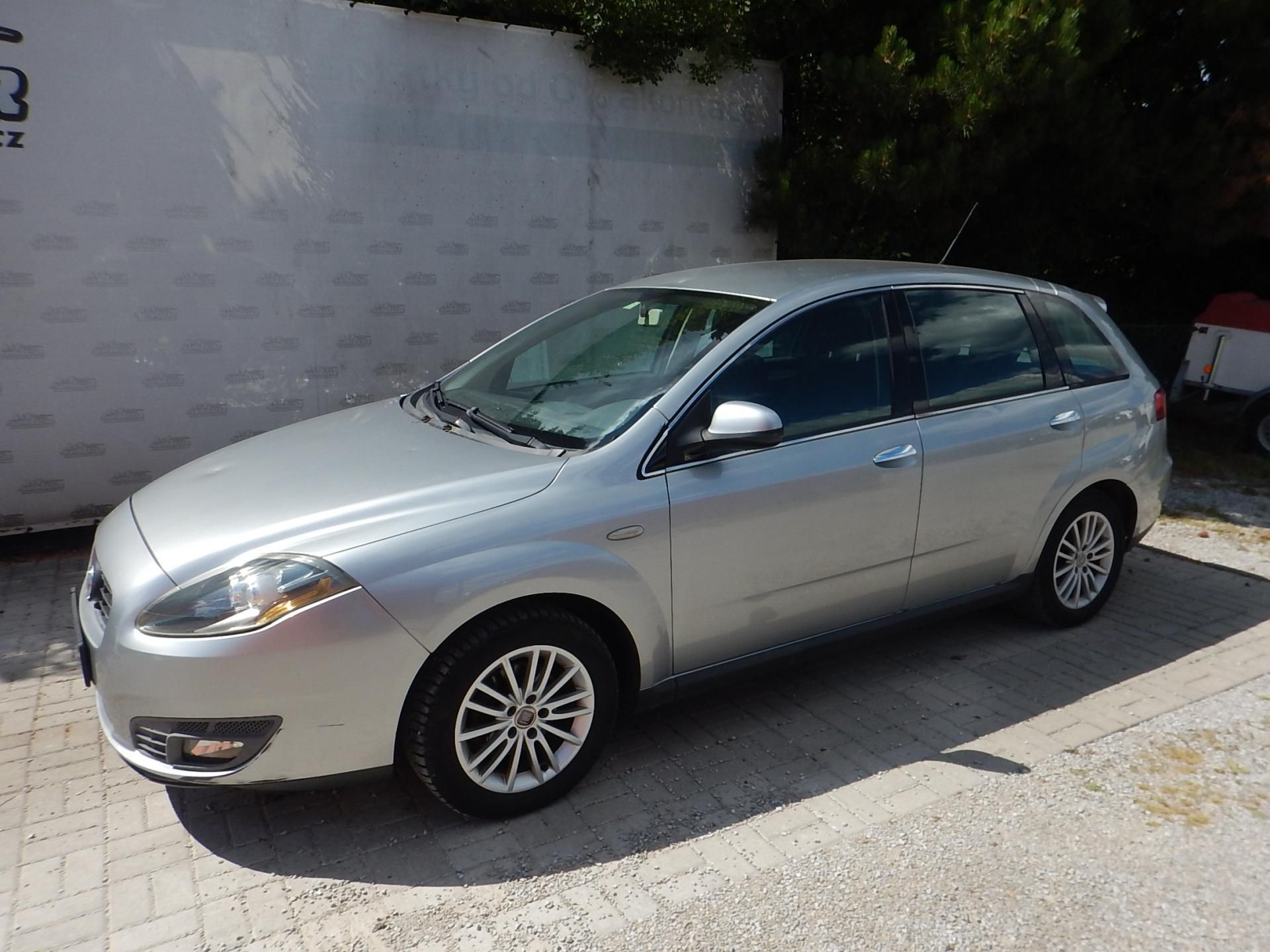 Fiat Croma, 1.9 Jtd - fotka 2
