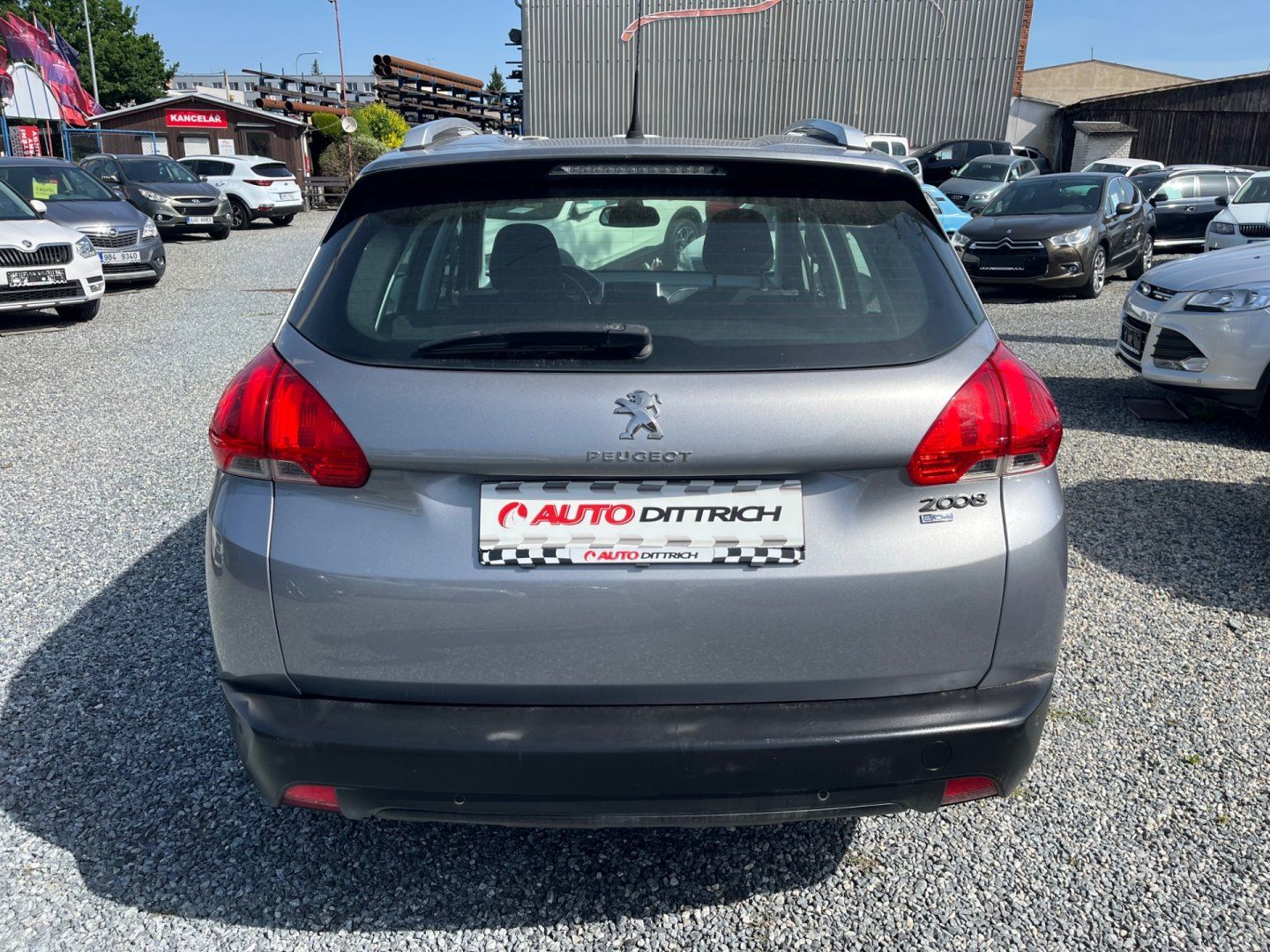 Peugeot 2008, 1.6 HDi - fotka 6