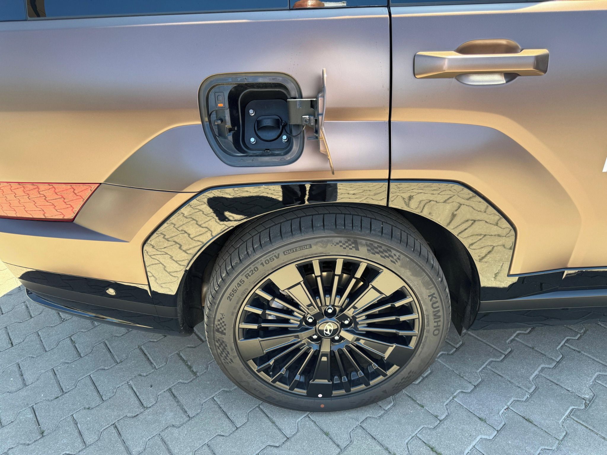 Hyundai Santa Fe, PHEV 4WD AT CALLIGRAPHY 7M - fotka 5