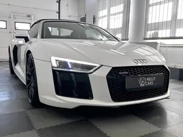 Audi R8, SPYDER 5.2 V10 / TOP STAV