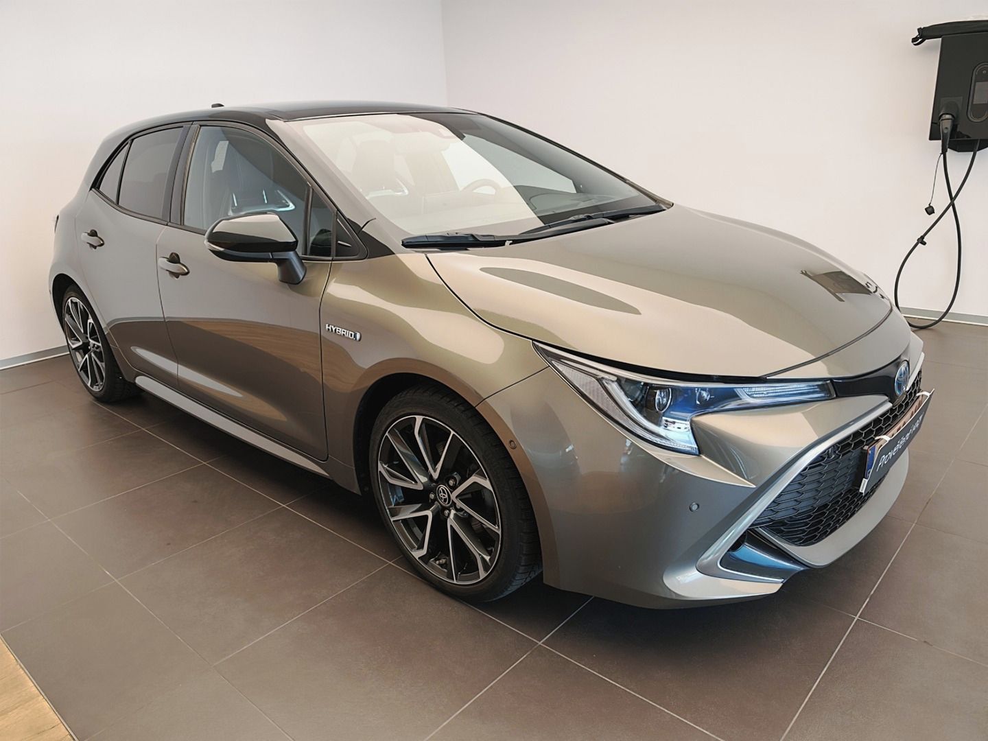 Toyota Corolla, Hatchback - 1.8L HEV - fotka 3