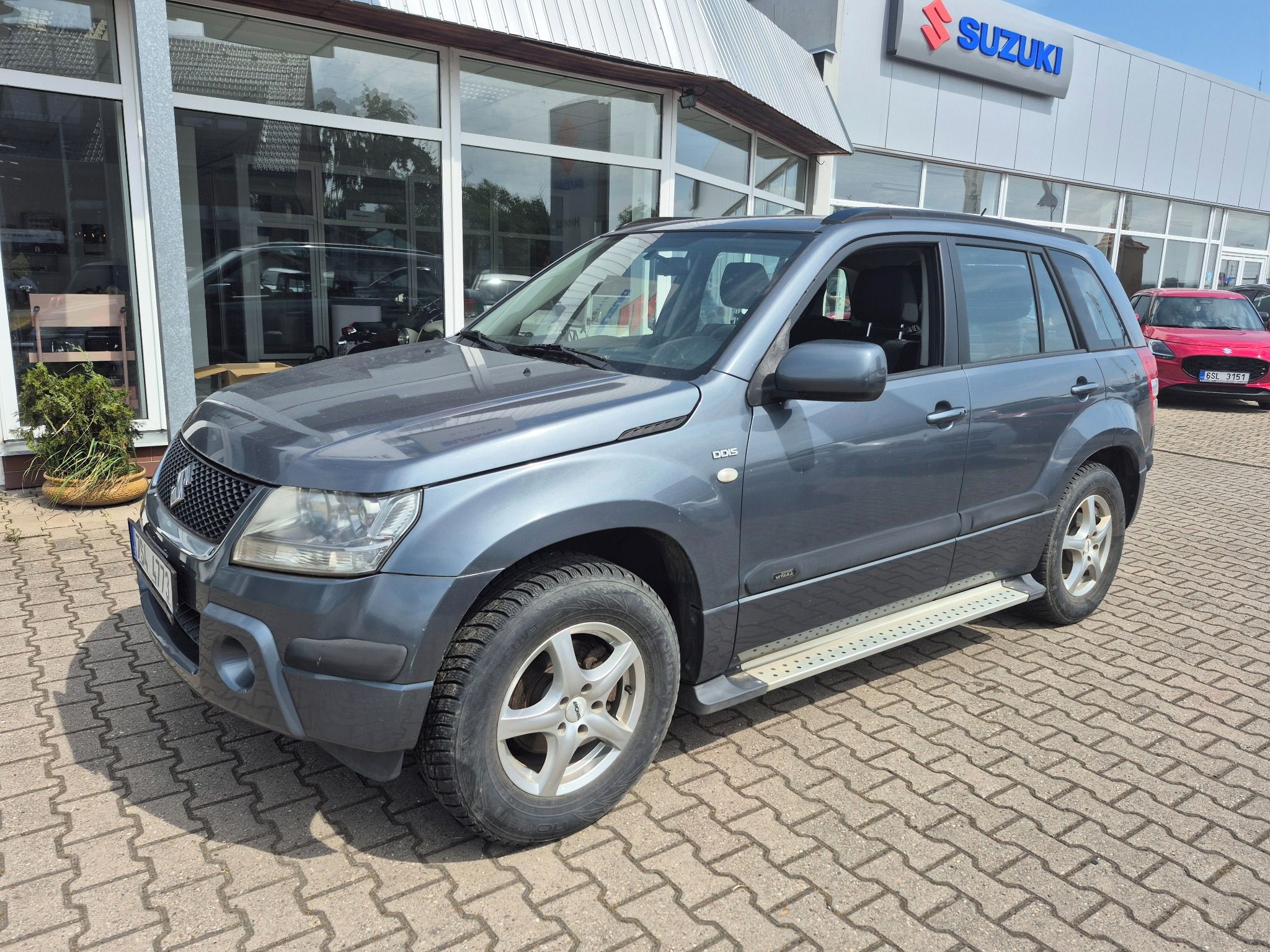Suzuki Grand Vitara, Grand Vitara 1,9 DDiS - fotka 5
