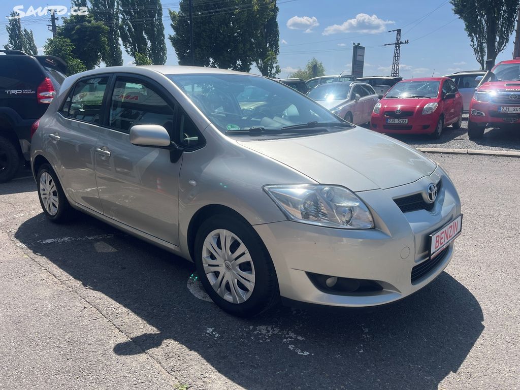 Toyota Auris, fotka 6