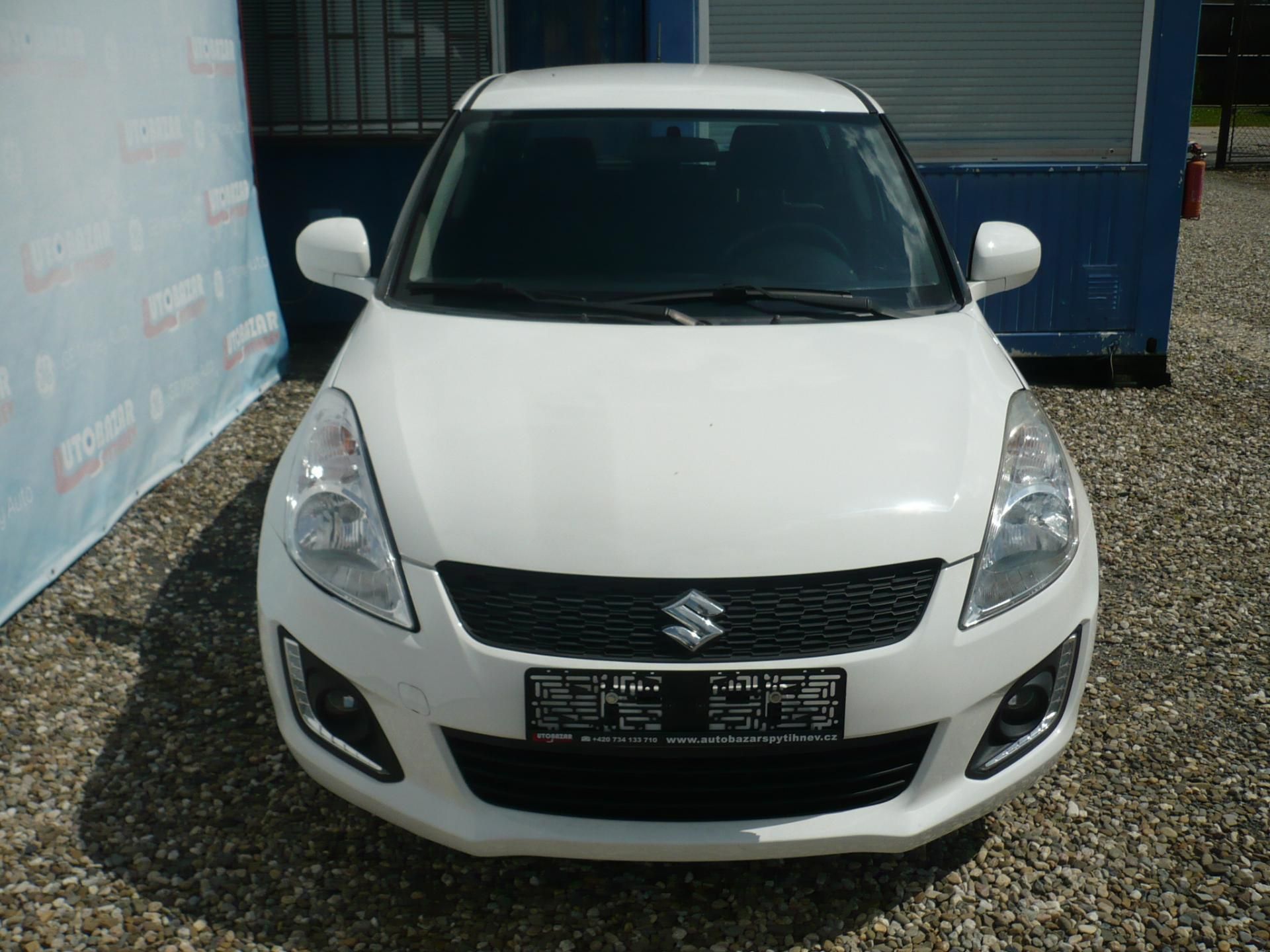 Suzuki Swift, 1.2i 69Kw Klimatizace - fotka 2