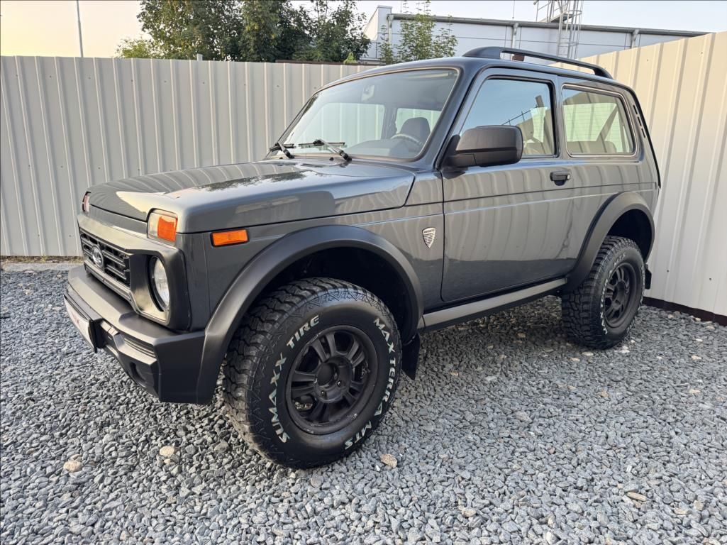 Lada Niva, 1,7 i,4x4,BRONTO,1.maj,původČR - fotka 3