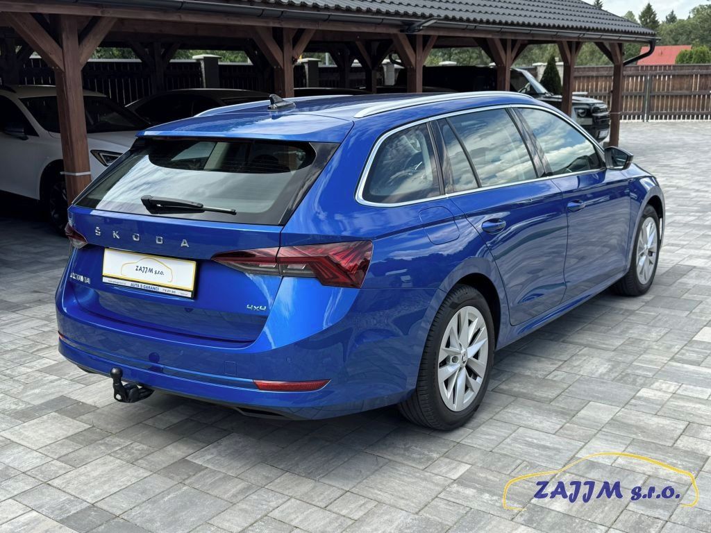 Škoda Octavia, 2.0TSi 140kw 4x4 DSG + Tažné - fotka 5