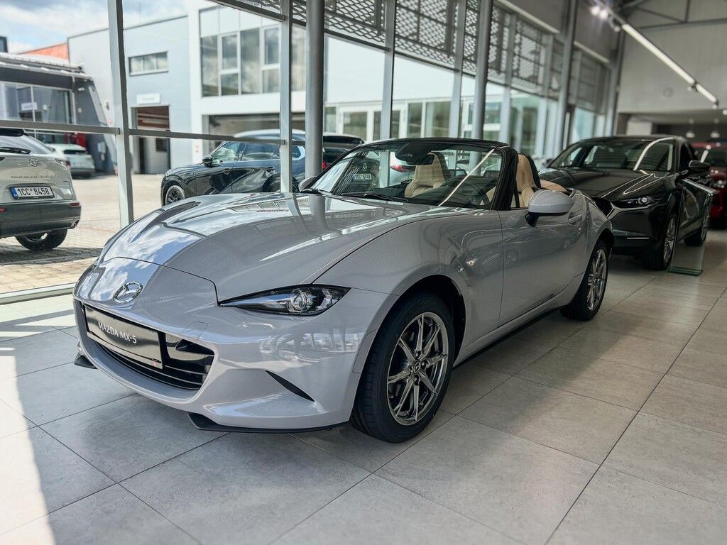 Mazda MX-5, MX-5 1.5L SKYACTIV G 132hp 6MT