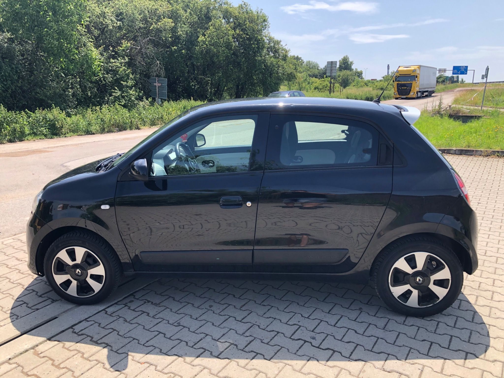 Renault Twingo, 1.0 52kW - fotka 2