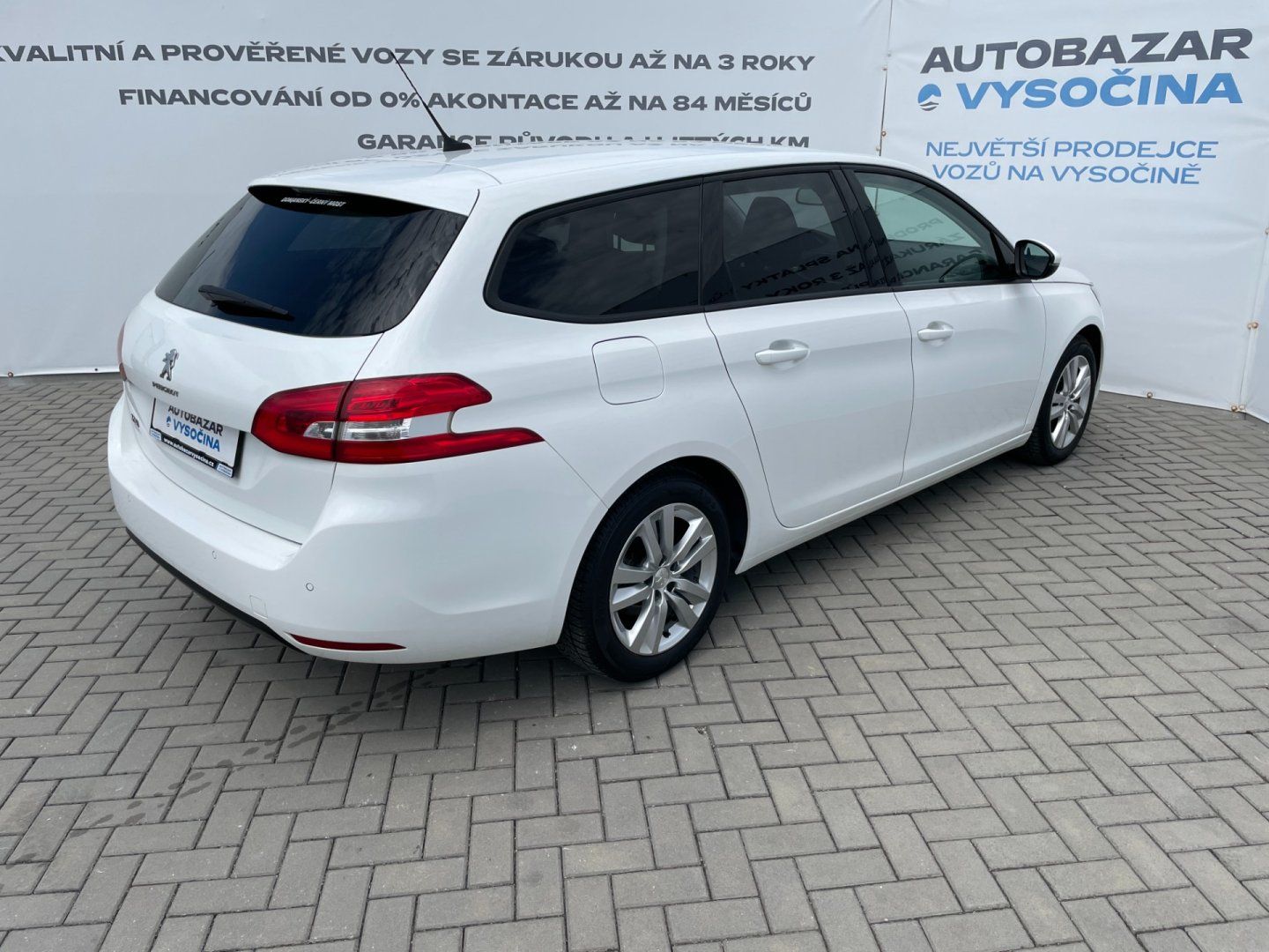Peugeot 308, Com. 1.5HDi ČR! 1.maj.! - fotka 4