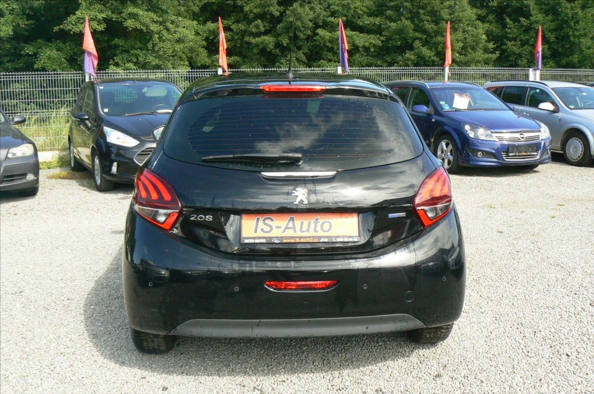 Peugeot 208, 1,2 - fotka 6