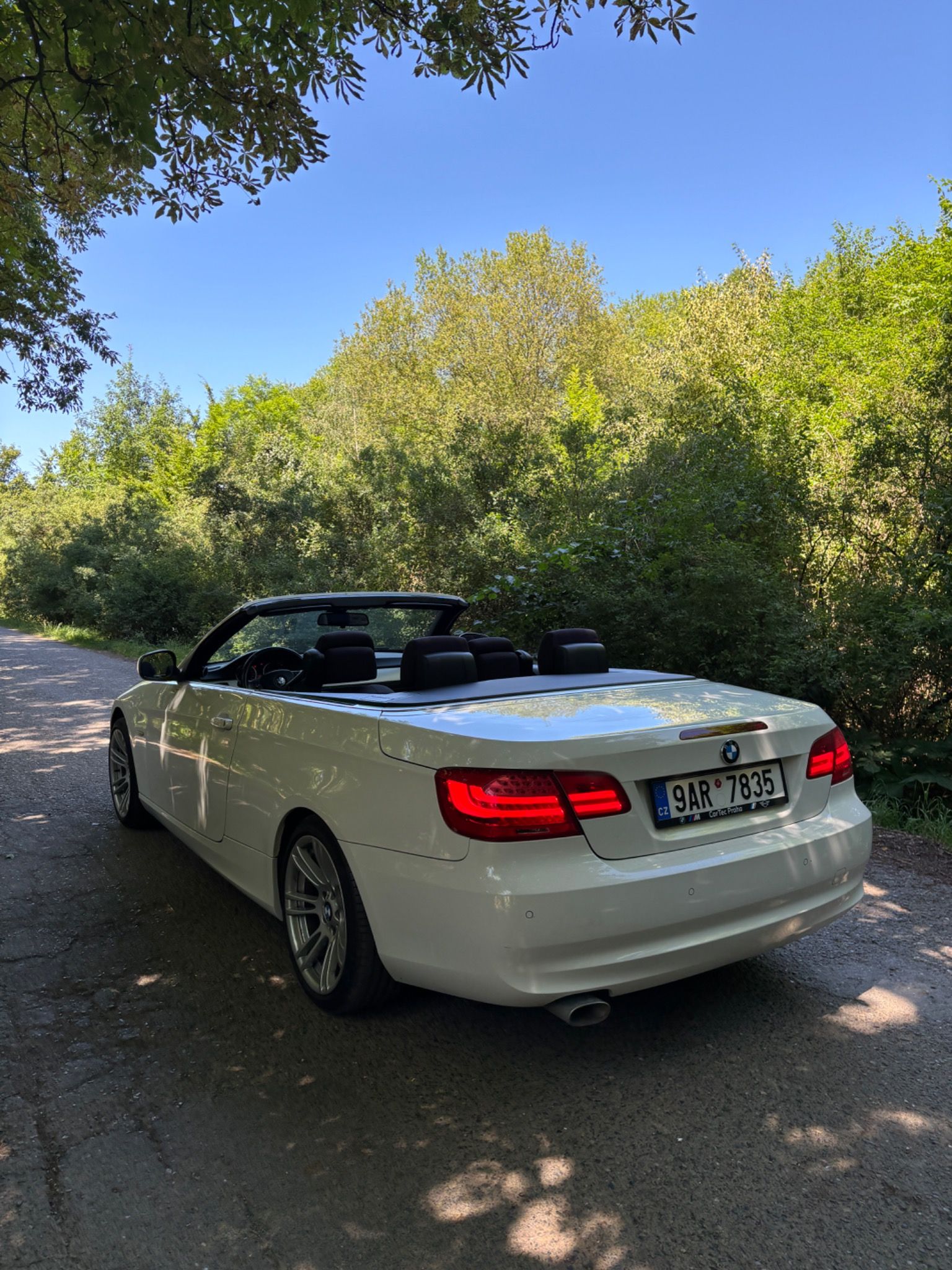 BMW Řada 3, 320D Xenony, výhřev, alu M 18”