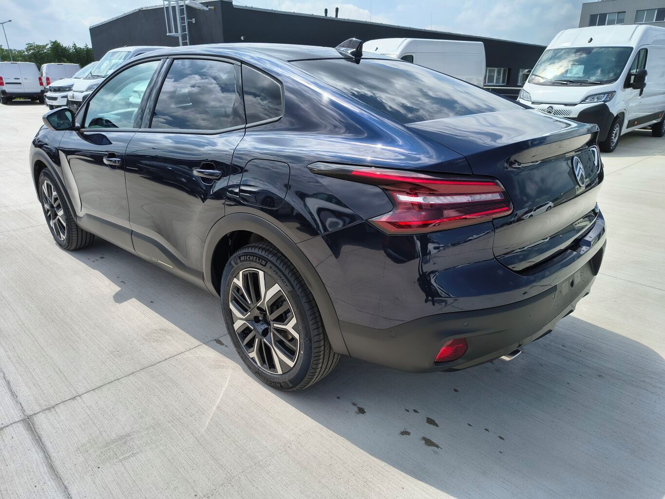 Citroën C4 X, 1363 MAX Hybrid 145k Automatic - fotka 6