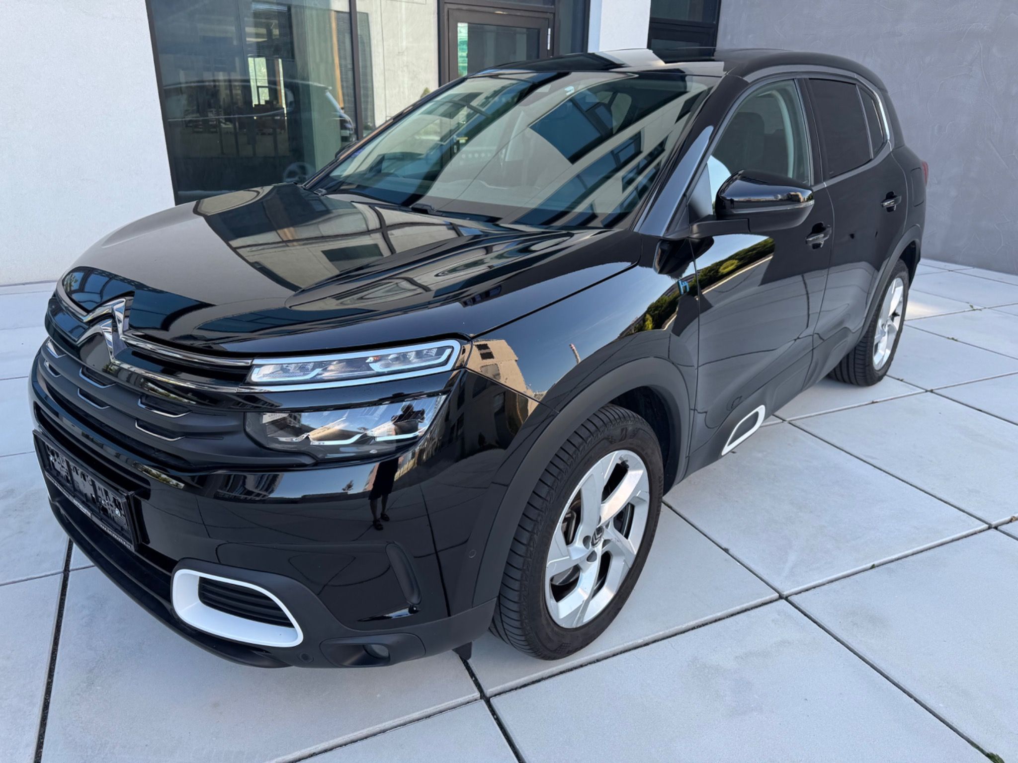 Citroën C5 Aircross, PlugIn Hybrid 165kW Business - fotka 2