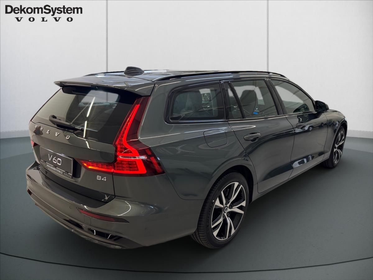 Volvo V60, 2,0 B4 FWD Plus Dark 6852 - fotka 3