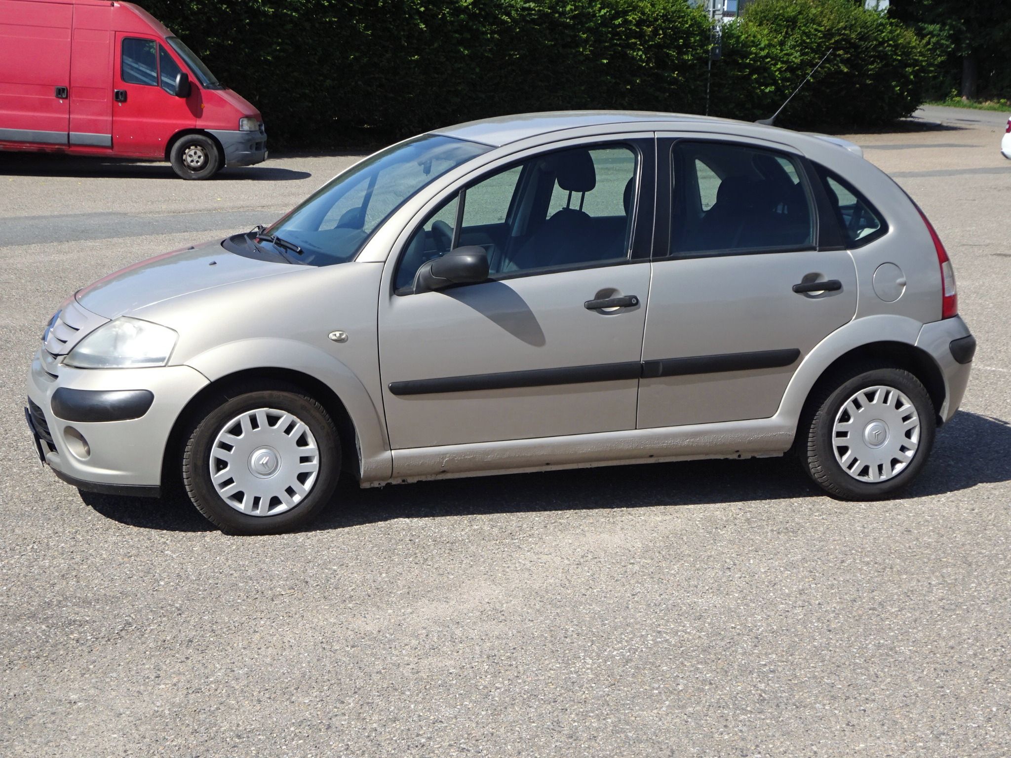 Citroën C3, 1.4i (54 KW) Koupeno v ČR - fotka 3