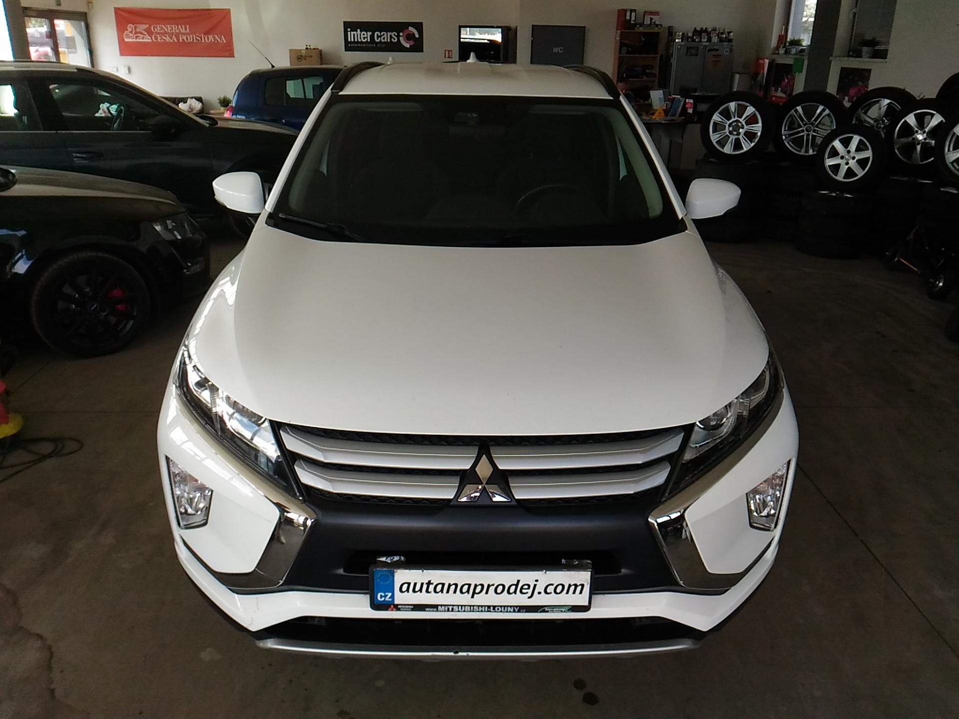 Mitsubishi Eclipse Cross, 1,5 T-MIVEC,120KW,ALU,LED,NAVI - fotka 3