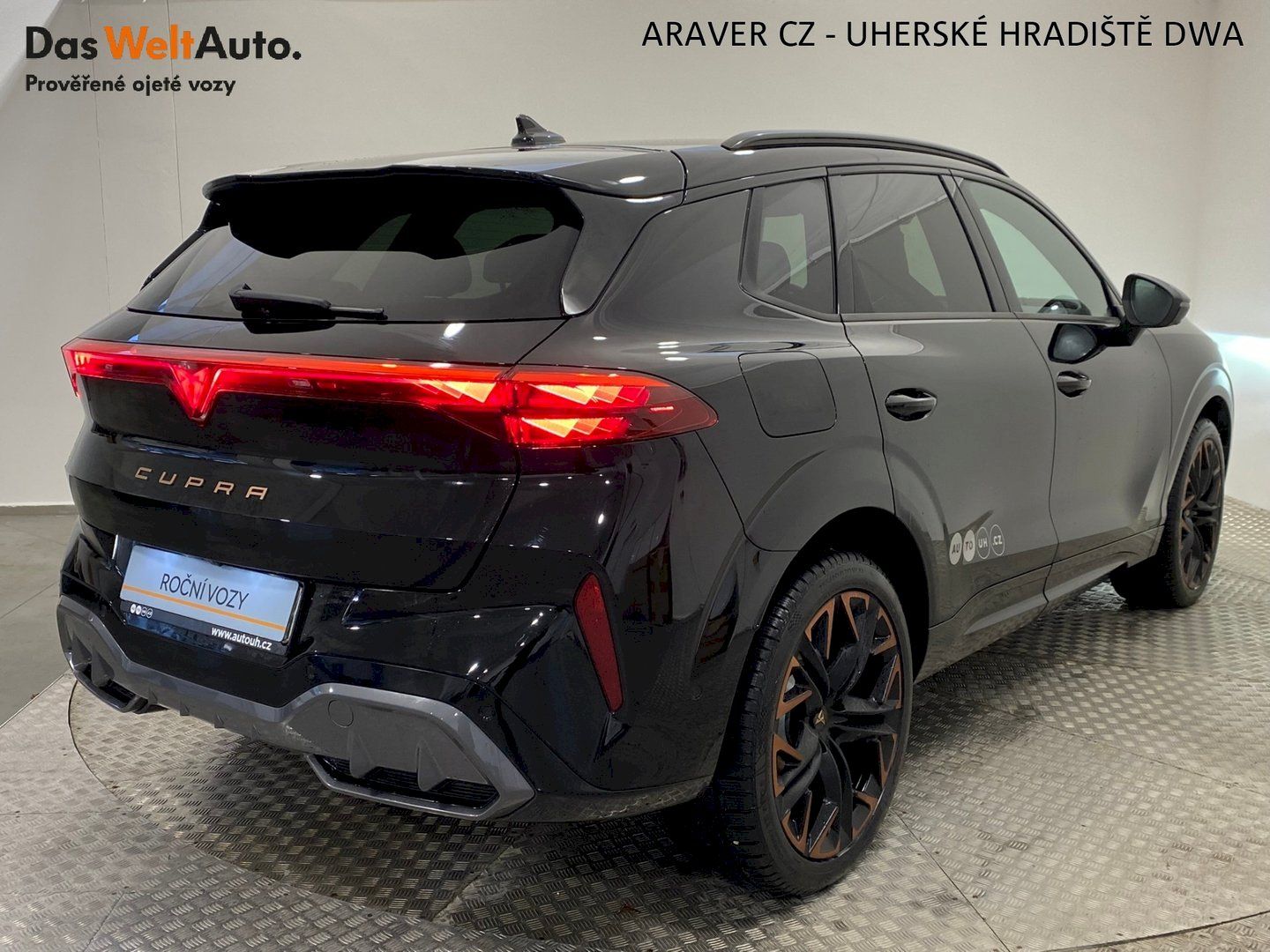 Cupra Terramar, 1.5 TSI VZ e-HYBRID 200kW - fotka 2